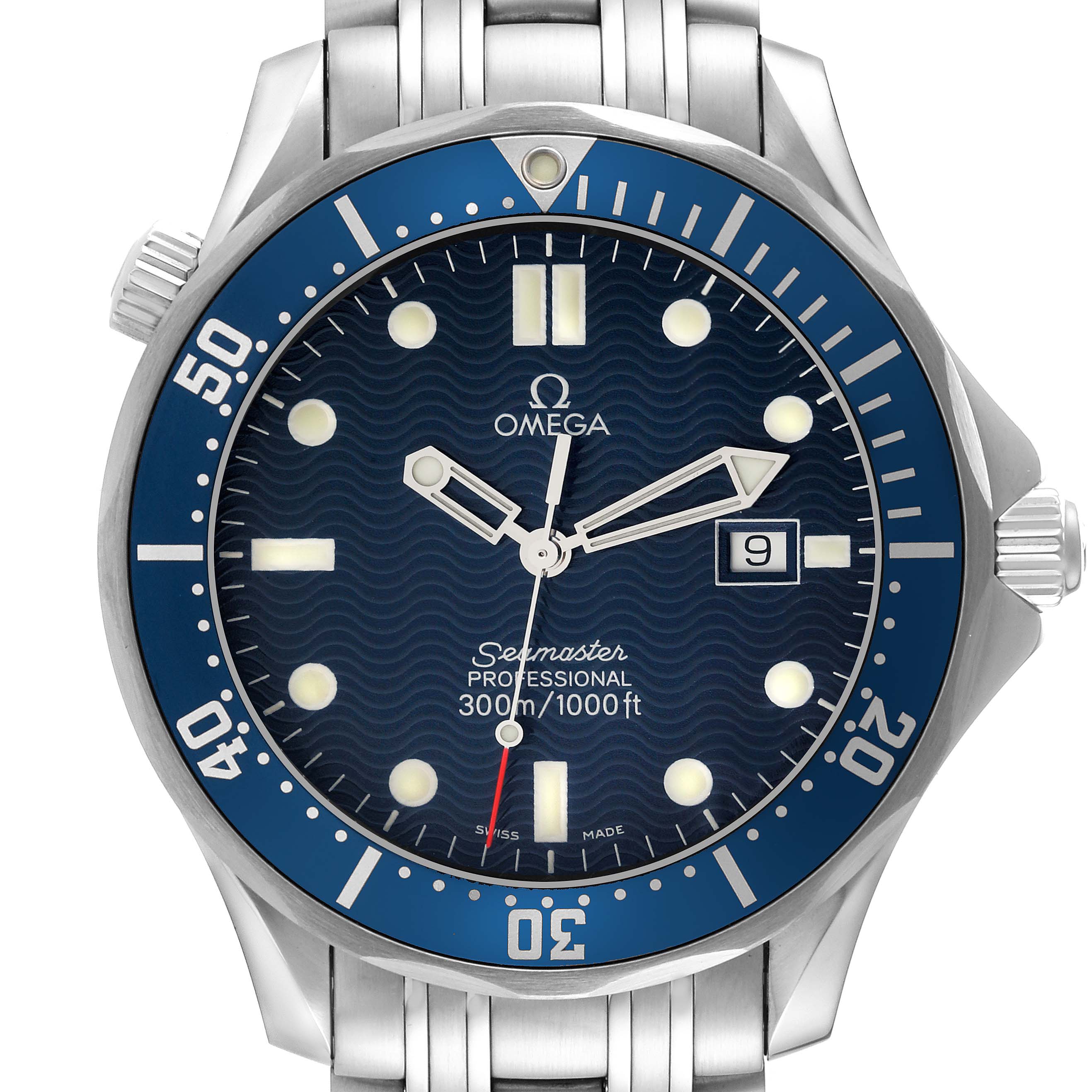 This image shows a front view of the Omega Seamaster 2541.80.00 Men
s Stainless Steel Blue Dial 2541.80.00 Men
s Stainless Steel Blue Dial watch, including the dial, bezel, crown, and part of the bracelet.