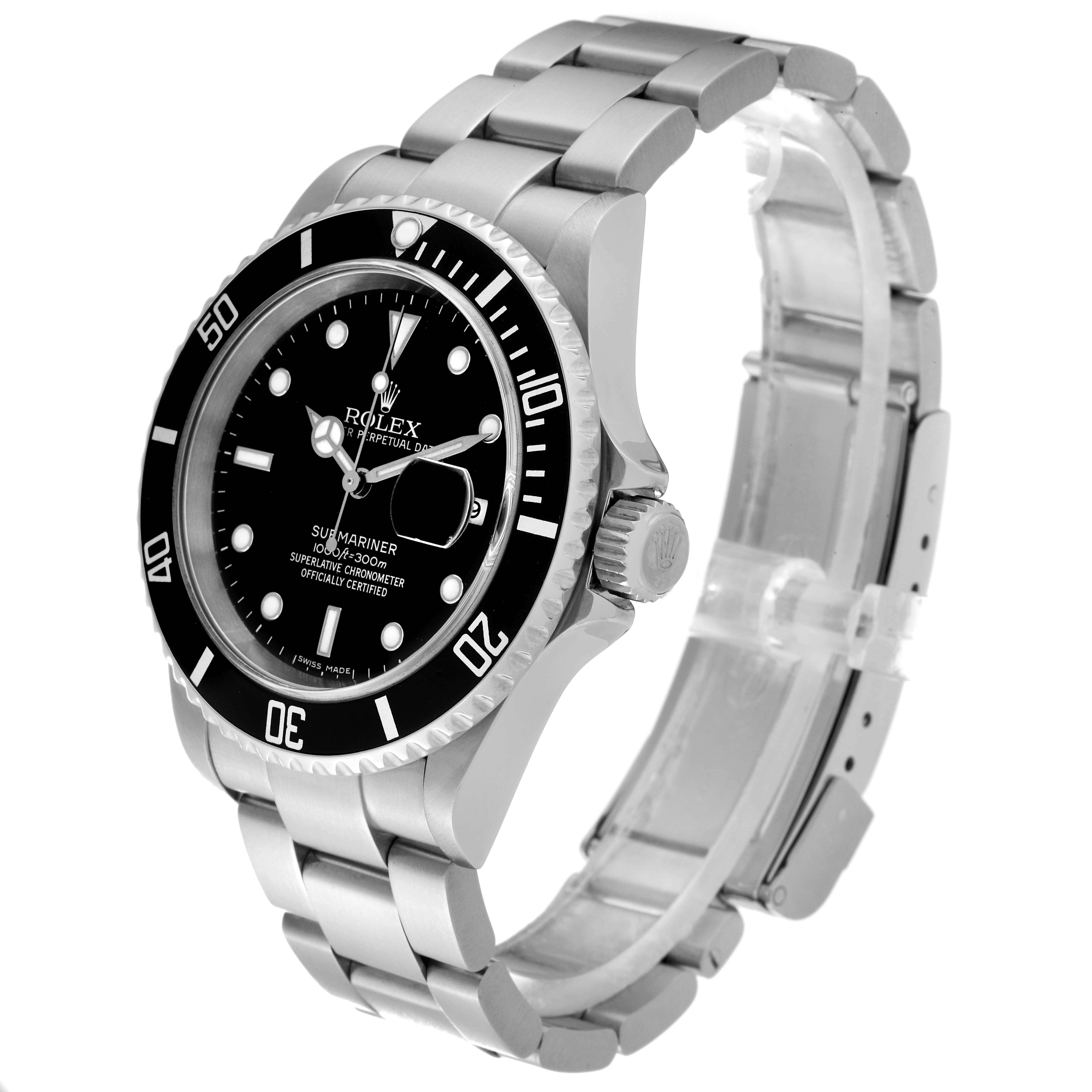 This image shows a side angle of the Rolex Submariner 16610 Men
s Stainless Steel Black Dial 16610 Men
s Stainless Steel Black Dial watch, displaying its face, bezel, crown, and part of the bracelet.