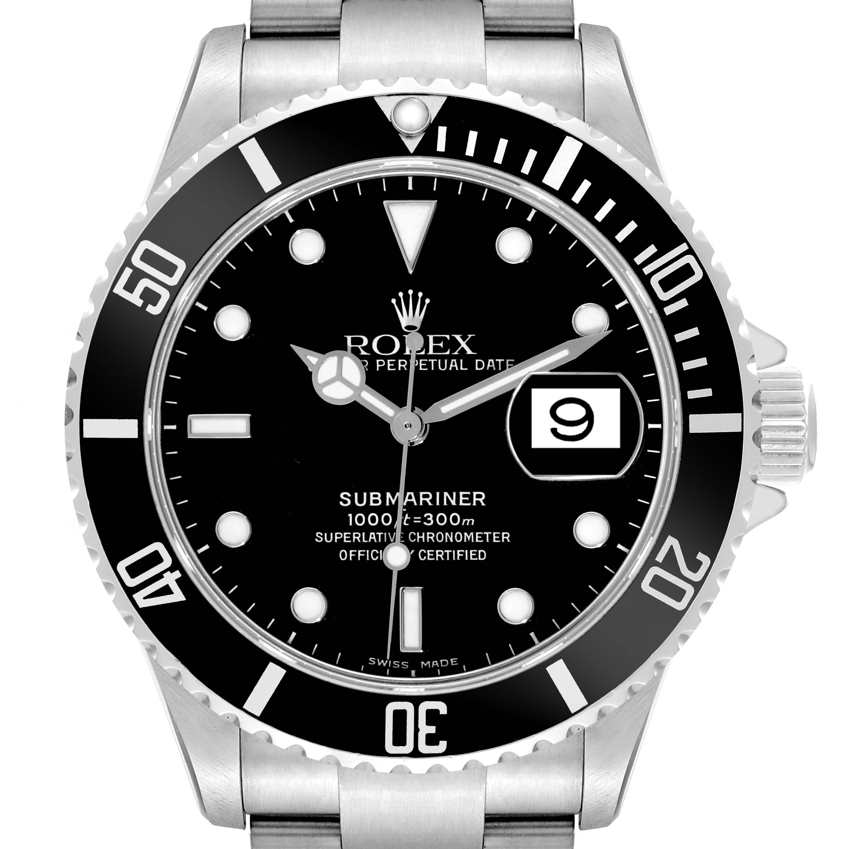 The image shows a front view of the Rolex Submariner 16610 Men
s Stainless Steel Black Dial 16610 Men
s Stainless Steel Black Dial watch, highlighting its dial, bezel, and bracelet.