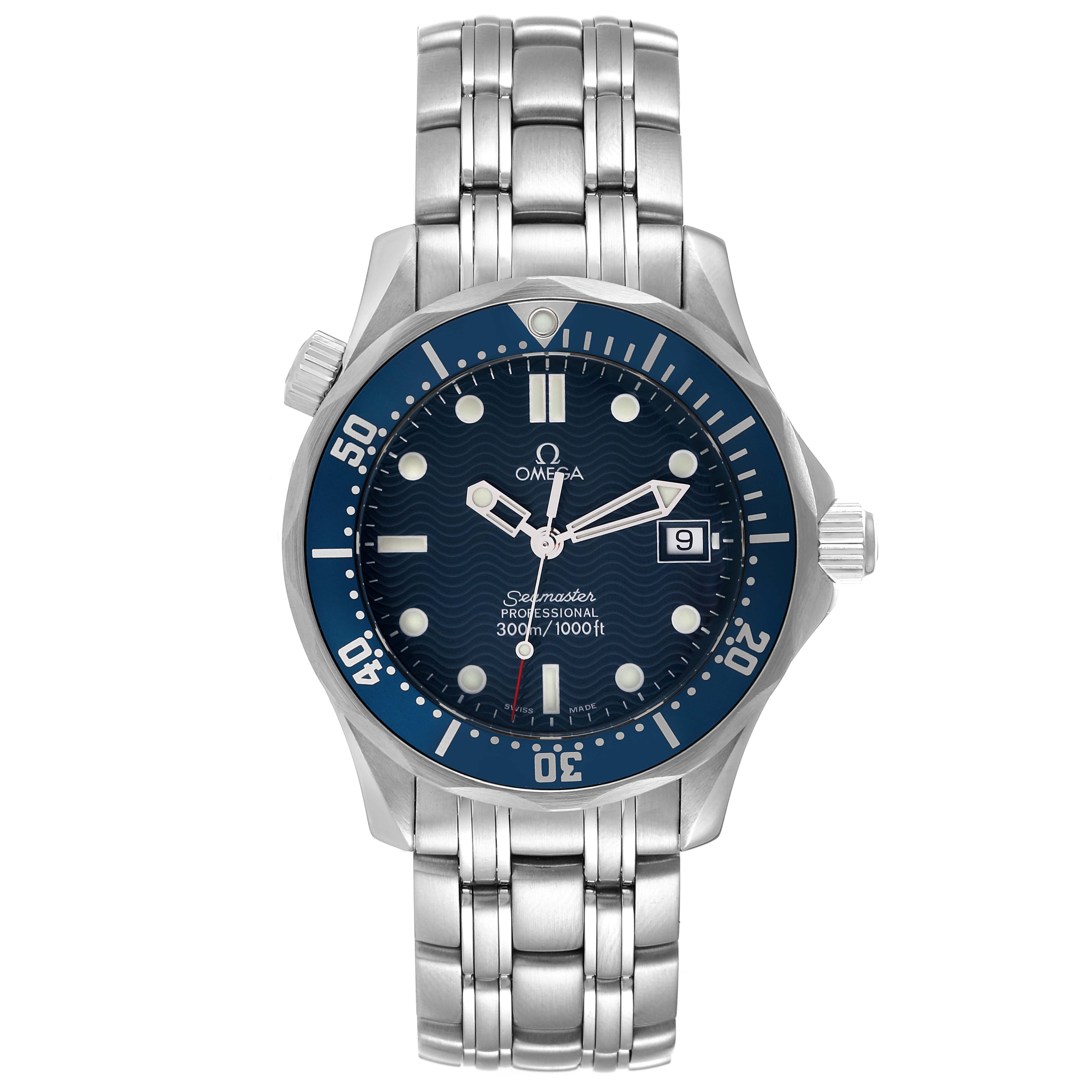 The image shows a front view of the Omega Seamaster 2561.80.00 Men's Stainless Steel Blue Dial 2561.80.00 Men's Stainless Steel Blue Dial watch, displaying its dial, bezel, hands, date window, and stainless steel bracelet.