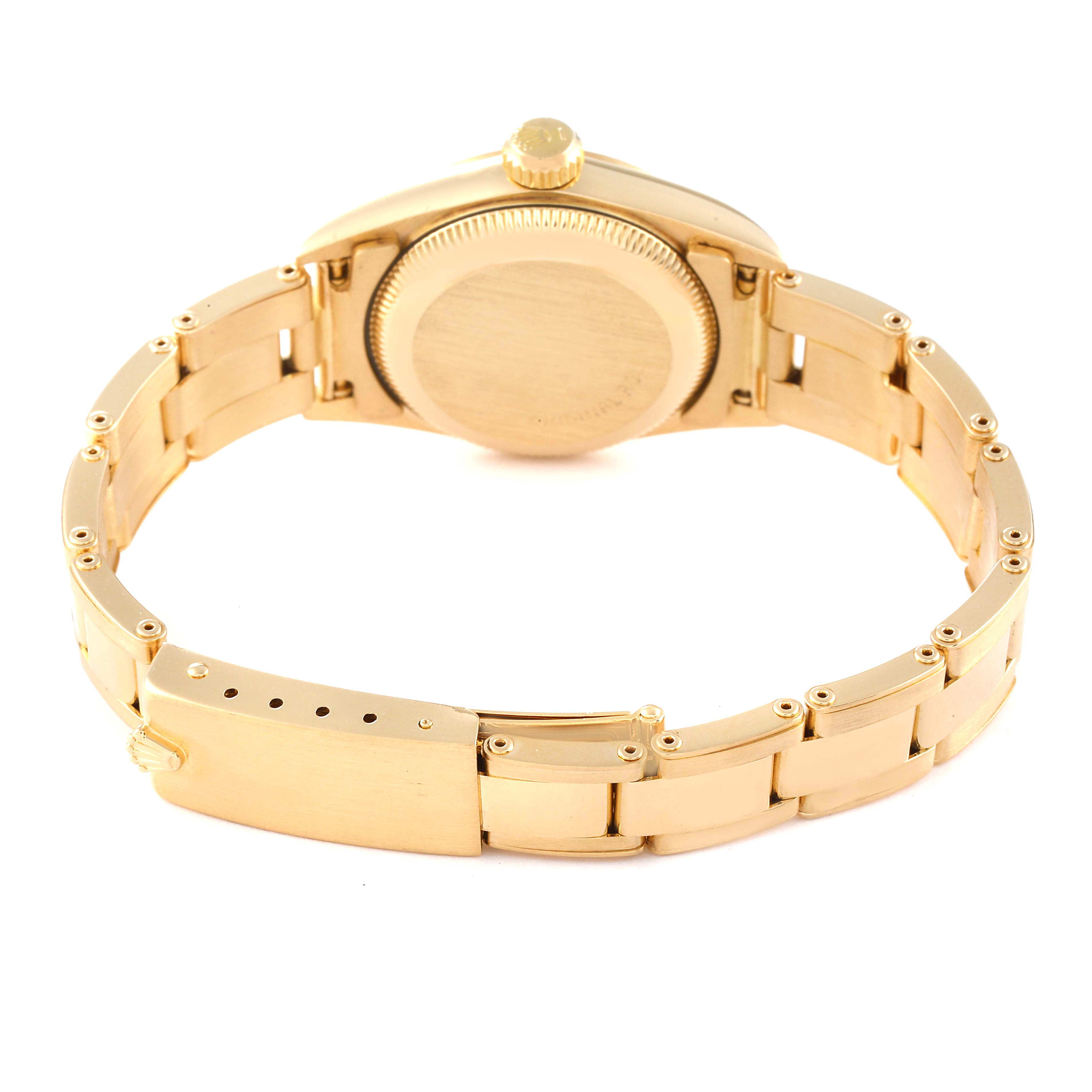 The image shows the back view of a Rolex Pearlmaster 67198 Women
s Yellow Gold Black Dial 67198 Women
s Yellow Gold Black Dial watch, highlighting its bracelet and clasp.