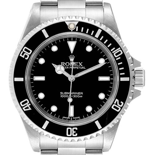 This image shows a front view of the Rolex Submariner watch, displaying its face, bezel, and part of the bracelet.