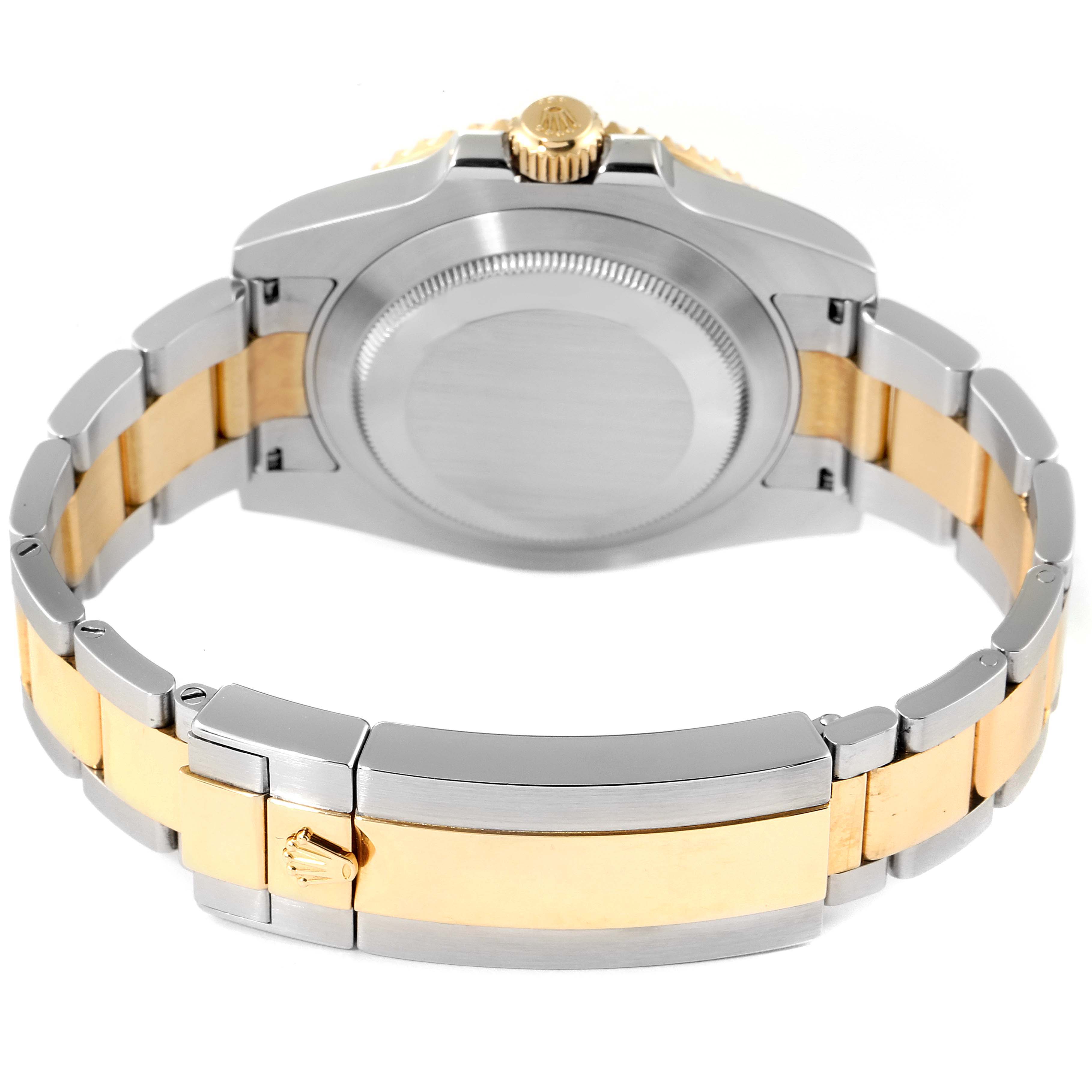 This image shows the back view of a Rolex Submariner 116613 Men
s Steel and Gold (two tone) Black Dial 116613 Men
s Steel and Gold (two tone) Black Dial, highlighting the bracelet and clasp.