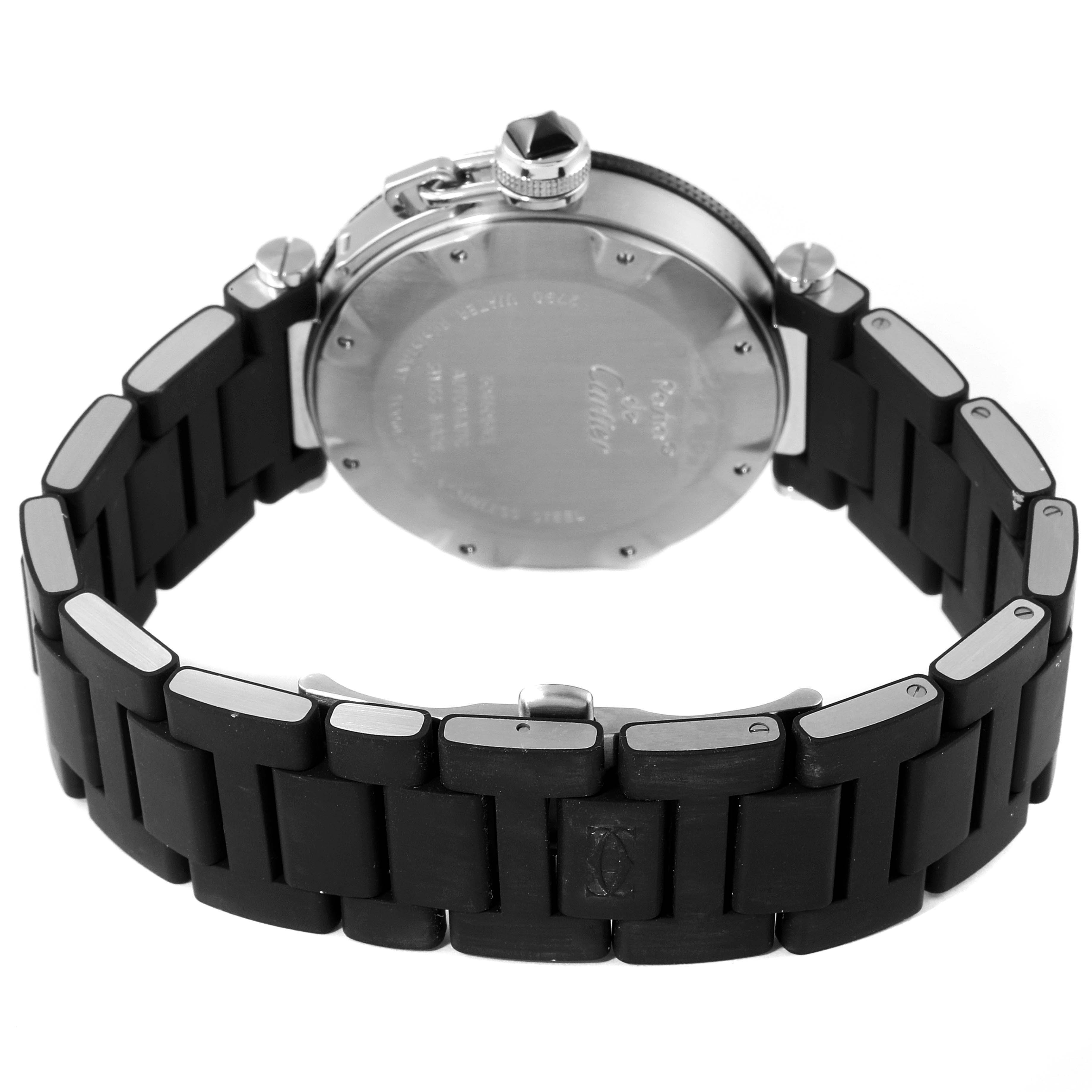 The image shows the back and bracelet of a Cartier Pasha W31077U2 Men
s Stainless Steel Black Dial W31077U2 Men
s Stainless Steel Black Dial watch, showcasing the casing and clasp detail.