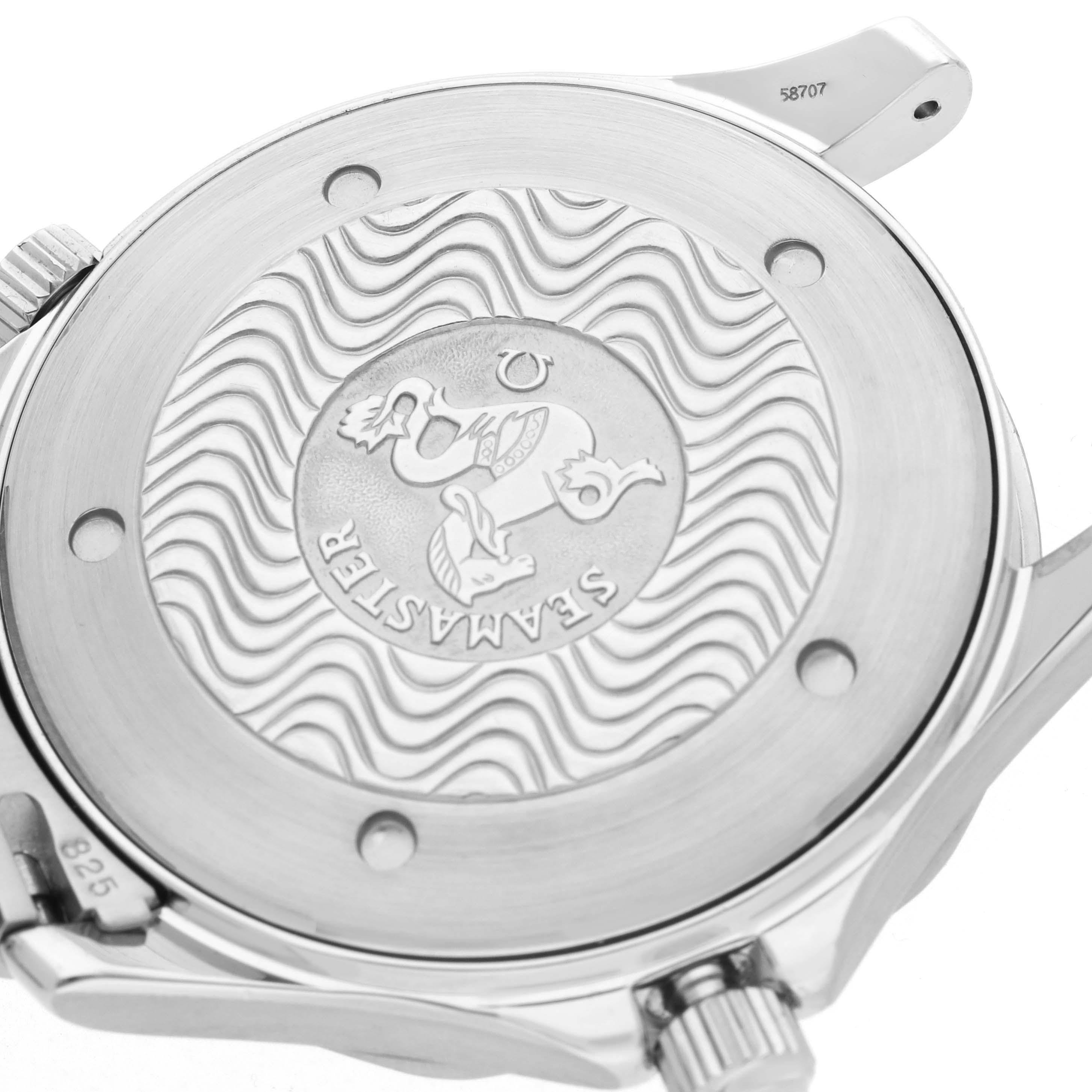 The image shows the back of an Omega Seamaster 2541.80.0 Men
s Stainless Steel Blue Dial watch, detailing the case back with engraved logo and wave pattern.