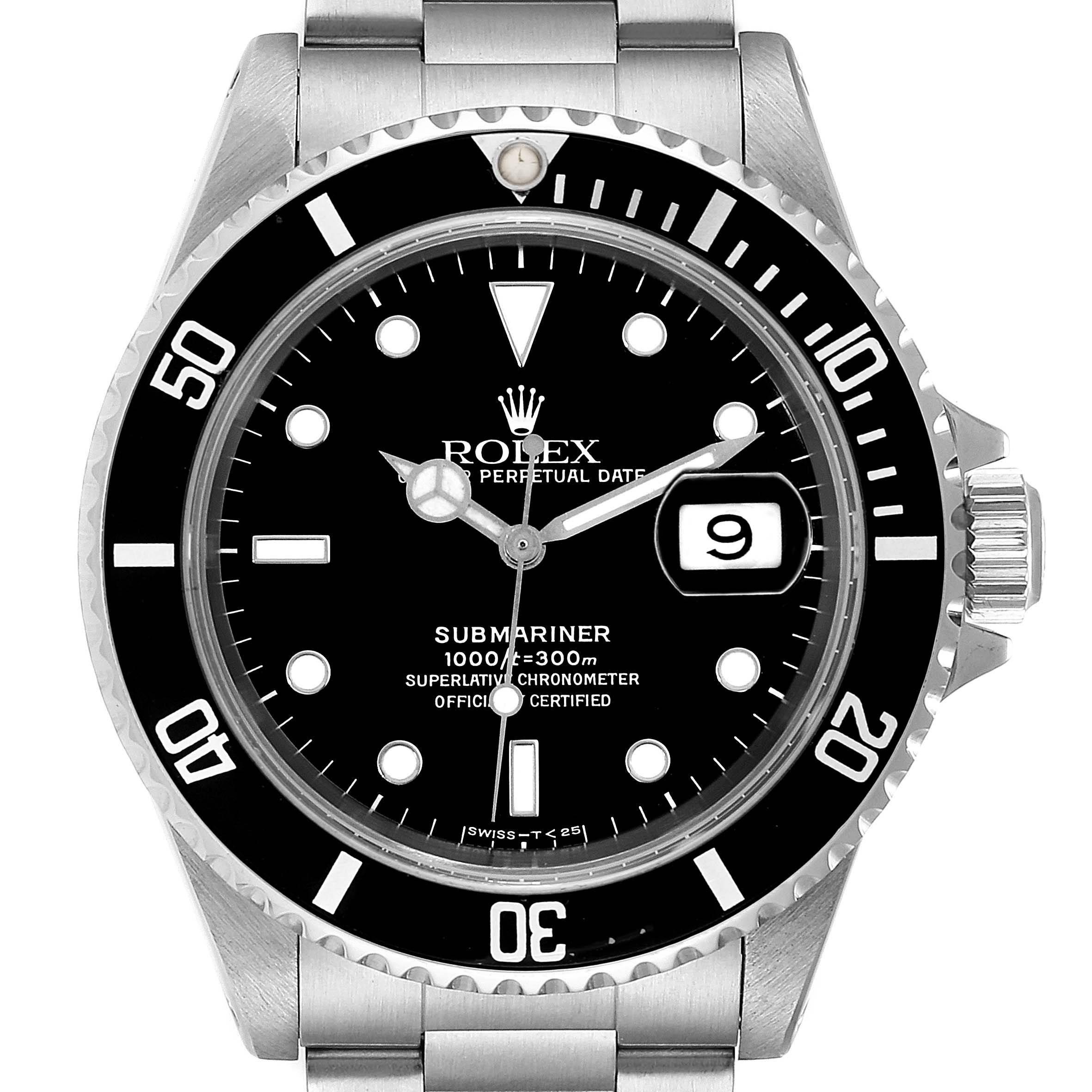 This image shows a front view of a Rolex Submariner 16610 Men
s Stainless Steel Black Dial 16610 Men
s Stainless Steel Black Dial watch, highlighting the black dial, bezel, date window, and bracelet.