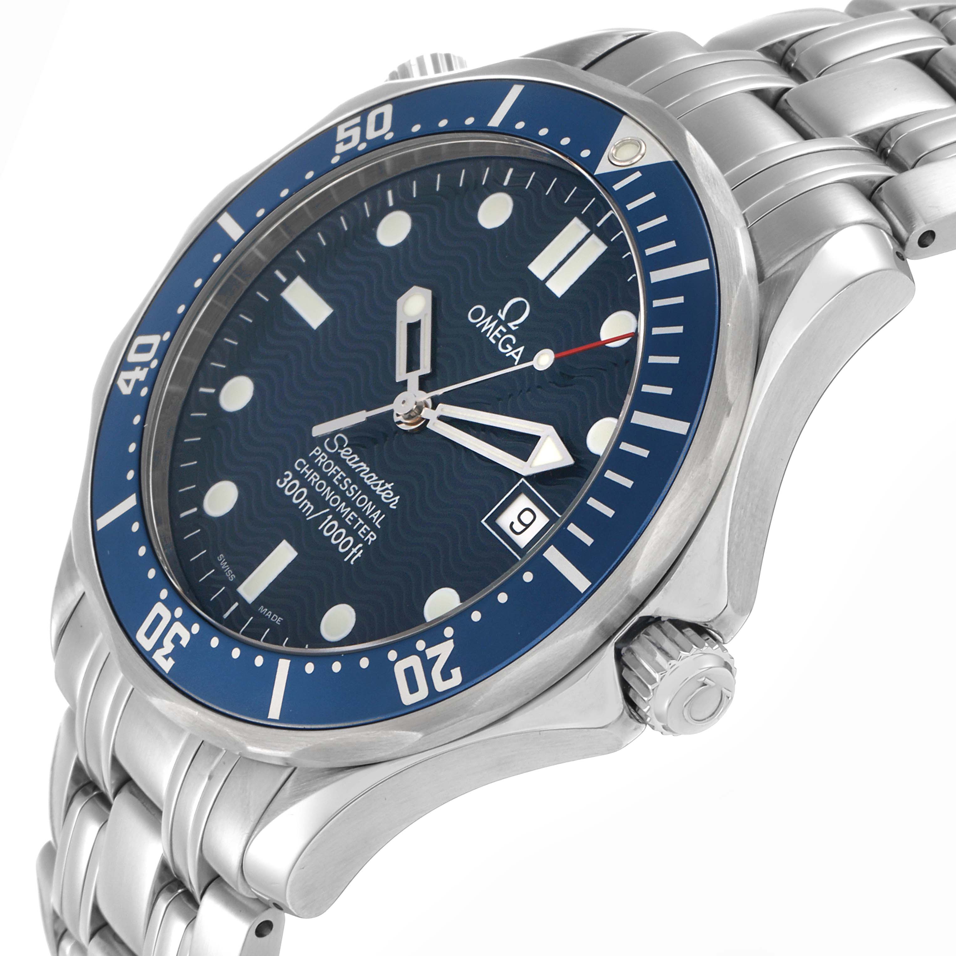 The image shows an angled view of the Omega Seamaster 2531.80.00 Men
s Stainless Steel Blue Dial watch, displaying the face, bezel, crown, and part of the bracelet.
