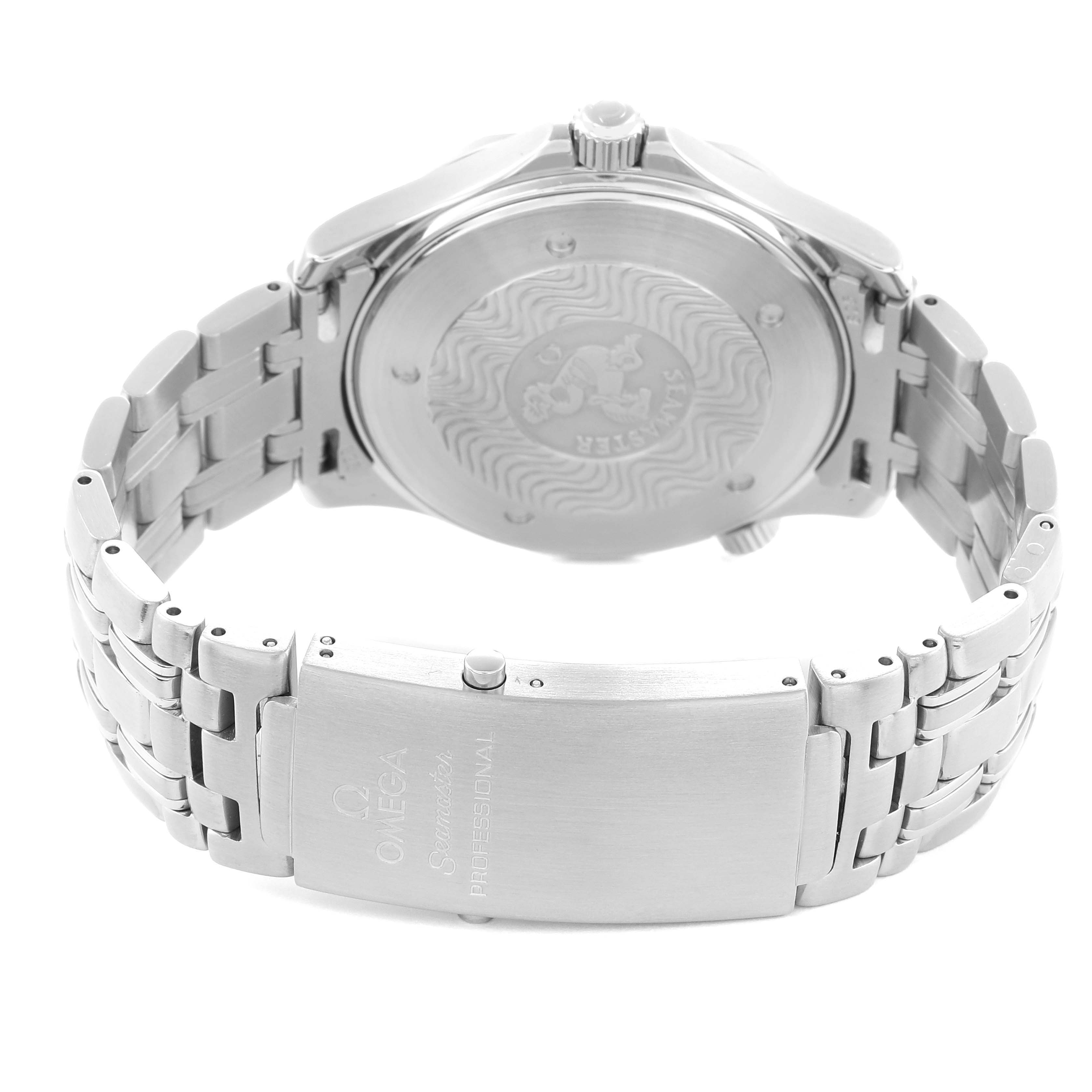 The image shows the back of an Omega Seamaster 2541.80.00 Men
s Stainless Steel Blue Dial watch, focusing on the case back and bracelet clasp.