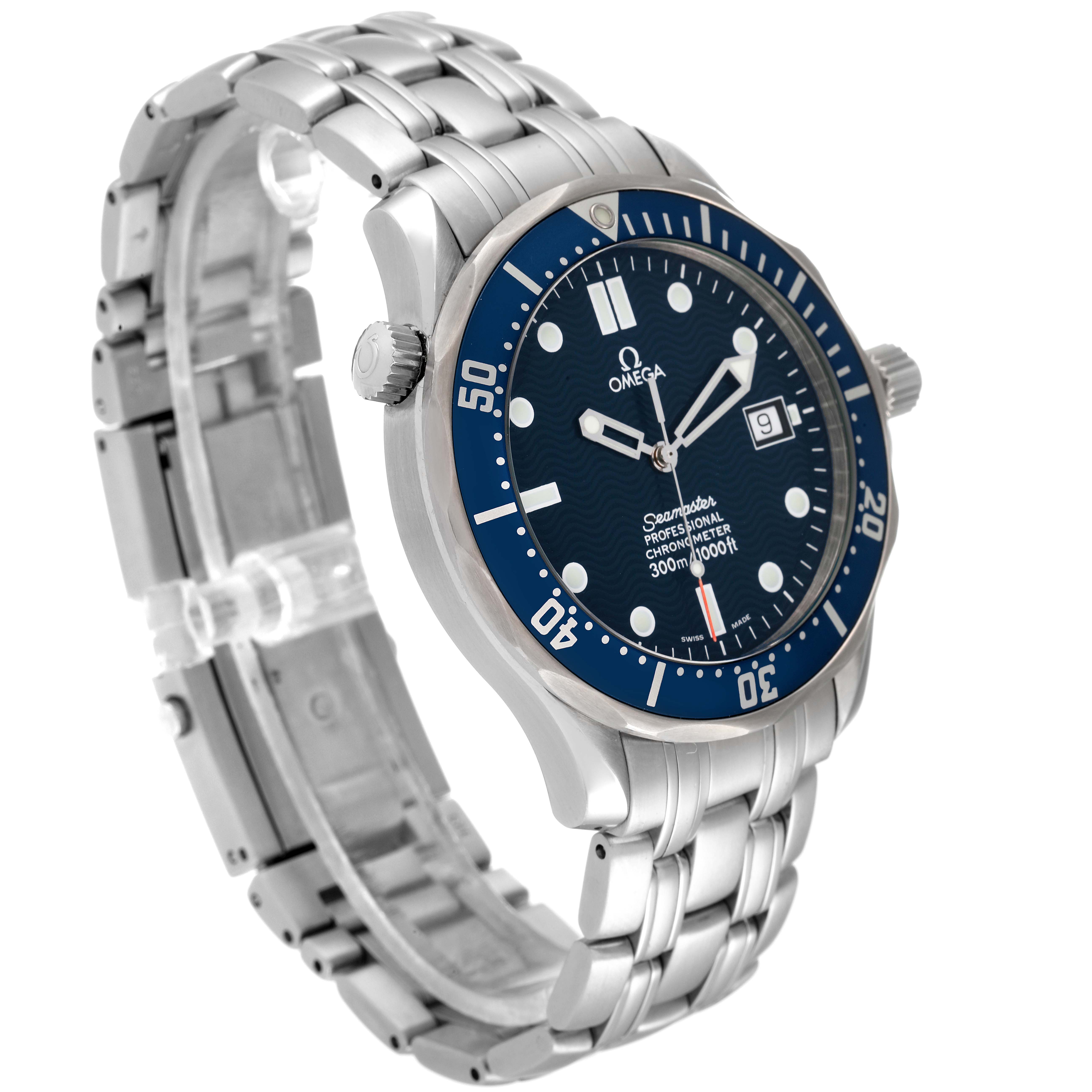 The image shows an Omega Seamaster 2531.80.00 Men's Stainless Steel Blue Dial 2531.80.00 Men's Stainless Steel Blue Dial watch from a three-quarter angle, highlighting the face, bezel, and stainless steel bracelet.