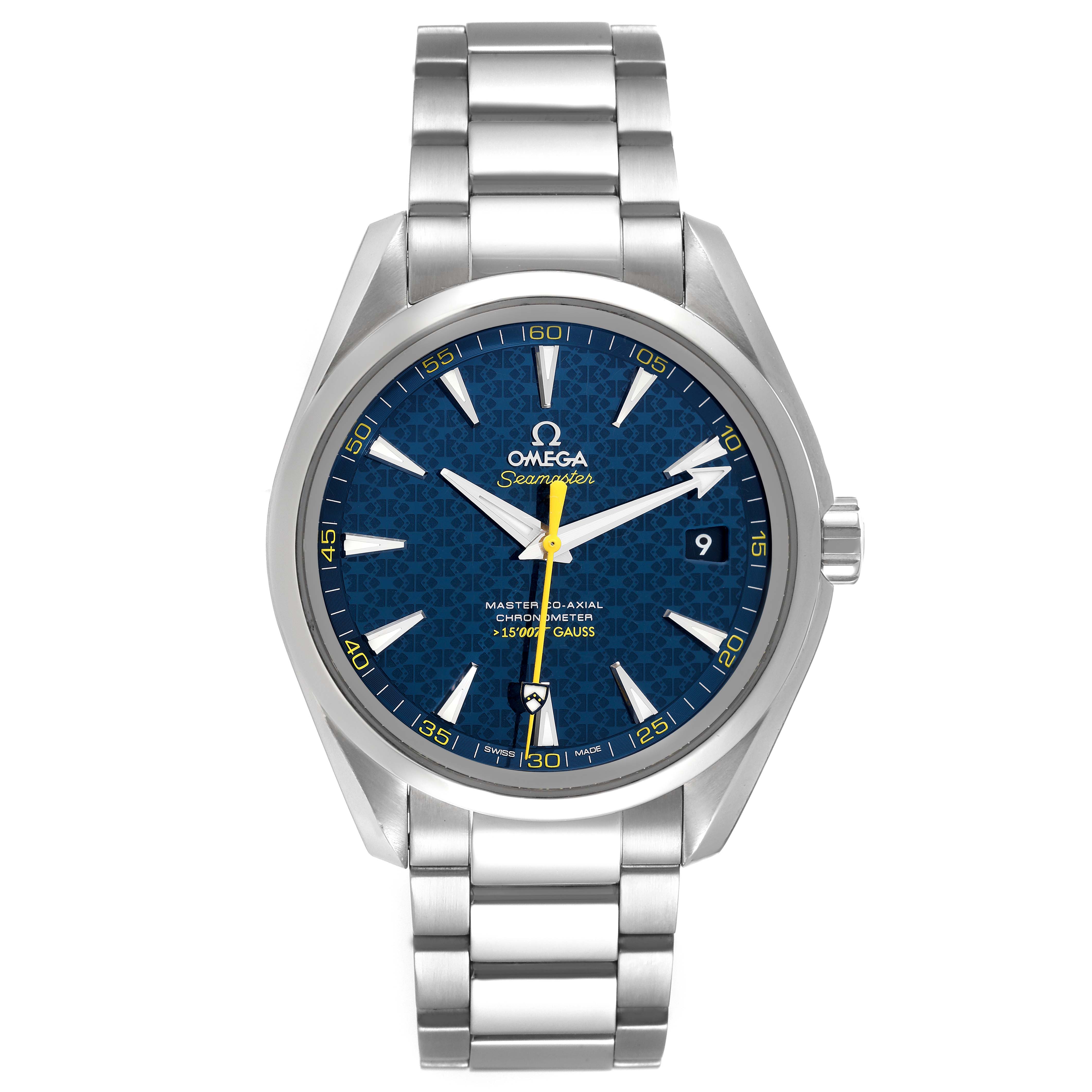 The image shows the front view of an Omega Aqua Terra 231.10.42.21.03.004 Men
s Stainless Steel Blue Dial 231.10.42.21.03.004 Men
s Stainless Steel Blue Dial watch, displaying its blue dial, hands, markers, and metal bracelet.