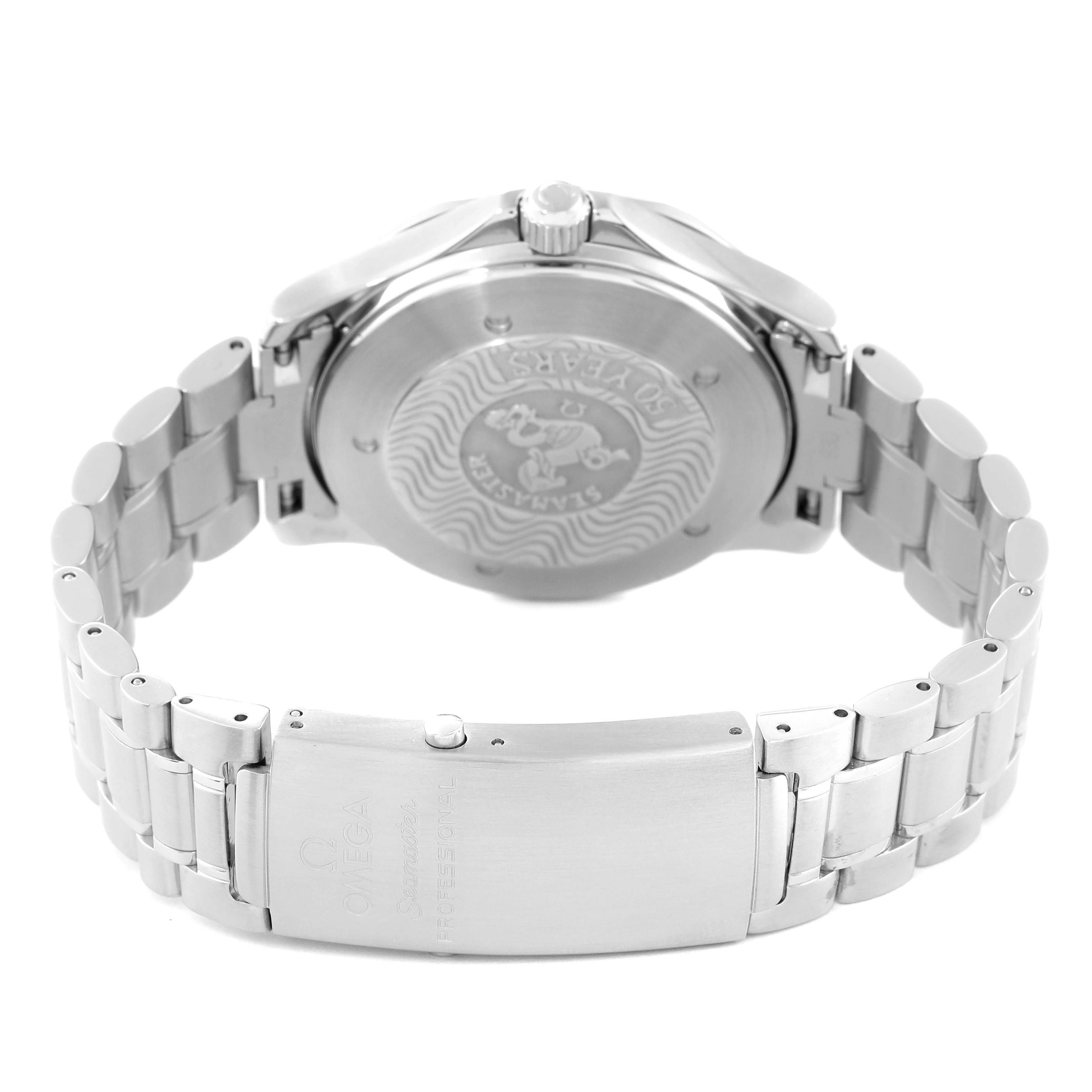 The image shows the back side and clasp of an Omega Seamaster 2234.50.00 Men
s Stainless Steel Black Dial 2234.50.00 Men
s Stainless Steel Black Dial watch, displaying the case back and stainless steel bracelet.