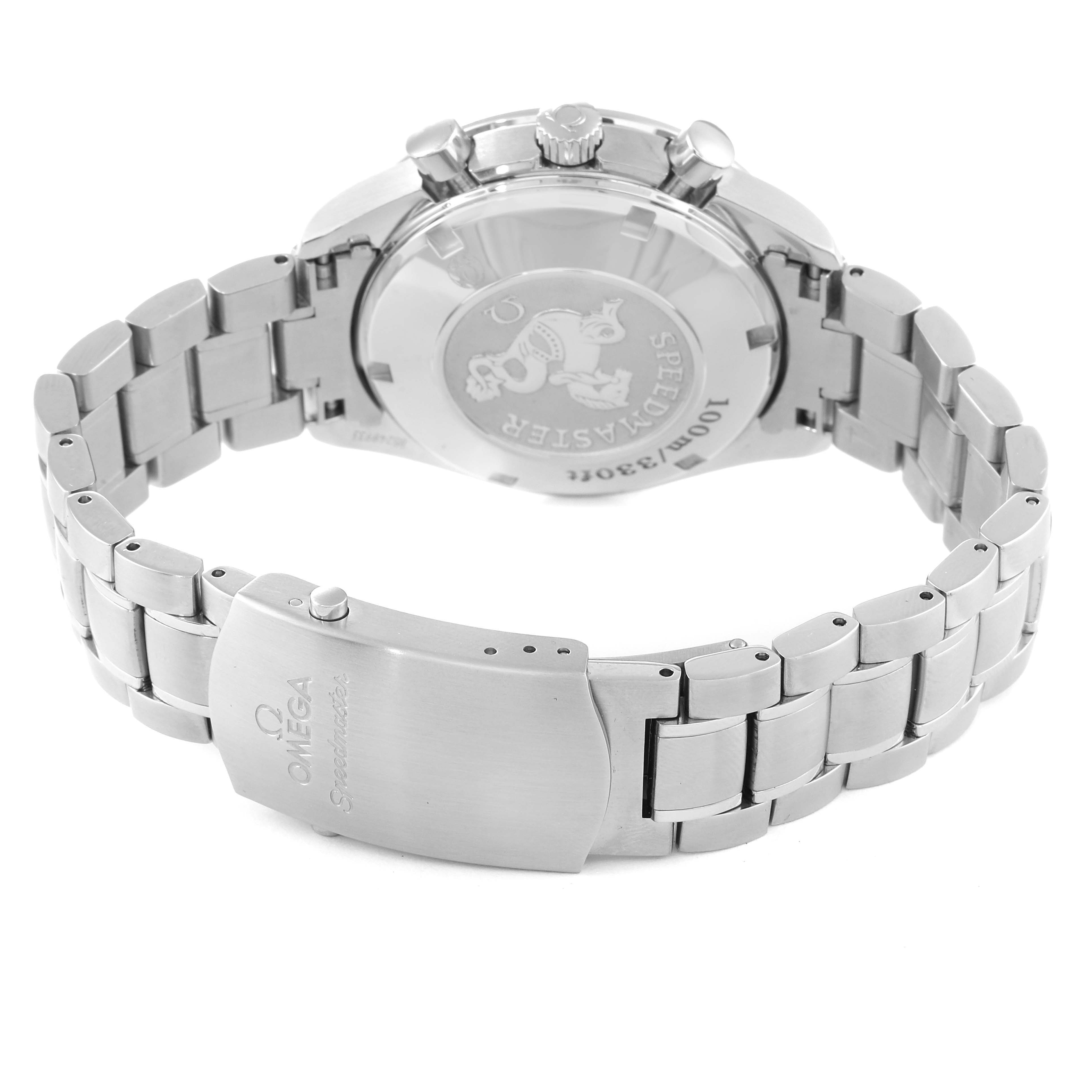 The image shows the back and clasp of the Omega Speedmaster 323.30.40.40.04.001 Men's Stainless Steel White Dial, highlighting the bracelet and case back.