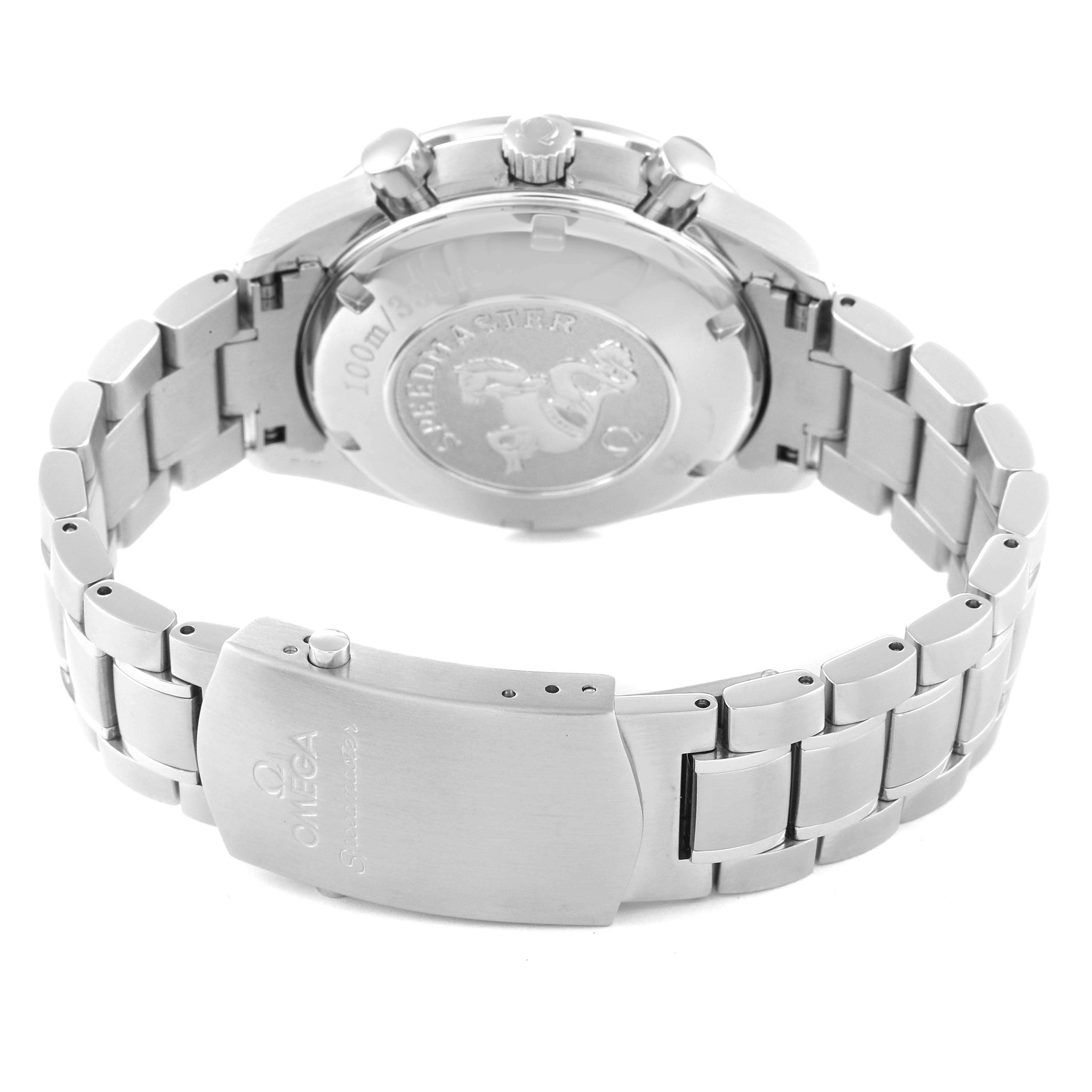 The image shows the back view of an Omega Speedmaster 3220.50.00 Men
s Stainless Steel Black Dial 3220.50.00 Men
s Stainless Steel Black Dial watch, highlighting the clasp, bracelet, and case back.