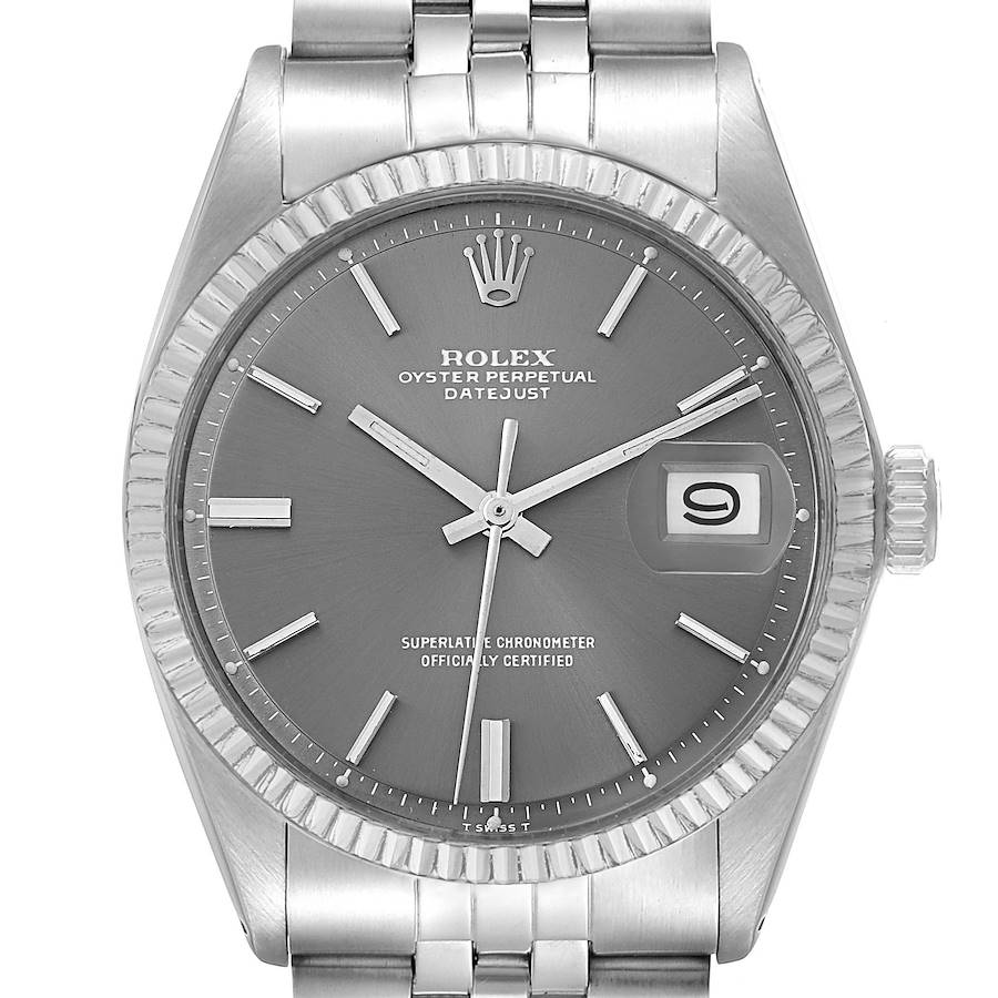 The image shows a frontal view of a Rolex Datejust model 1601 men's watch, highlighting its dial, bezel, bracelet, and crown.