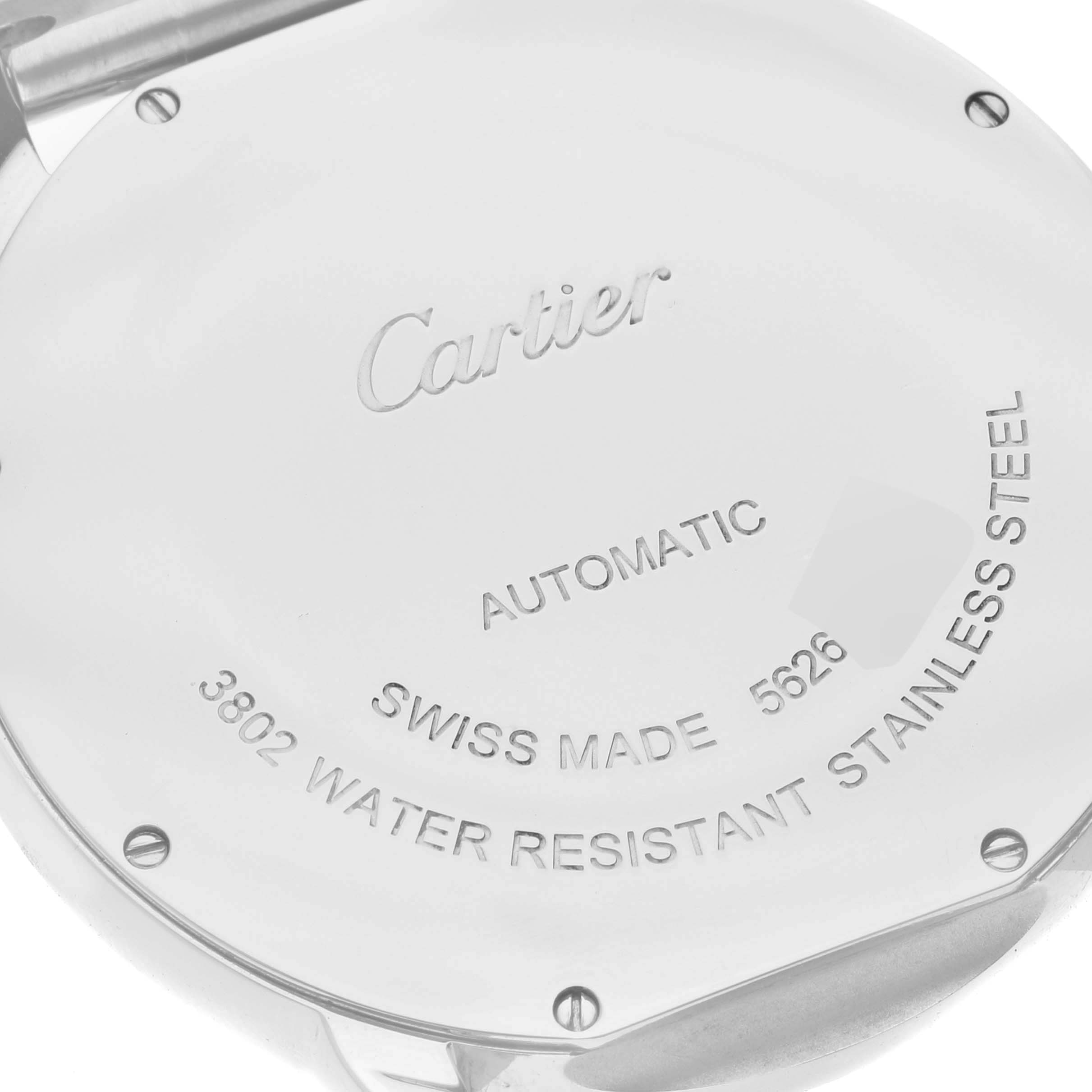 This image shows the back case of a Cartier Ronde W6701011 Men
s Stainless Steel Silver Dial W6701011 Men
s Stainless Steel Silver Dial model watch, displaying engravings about its specifications.