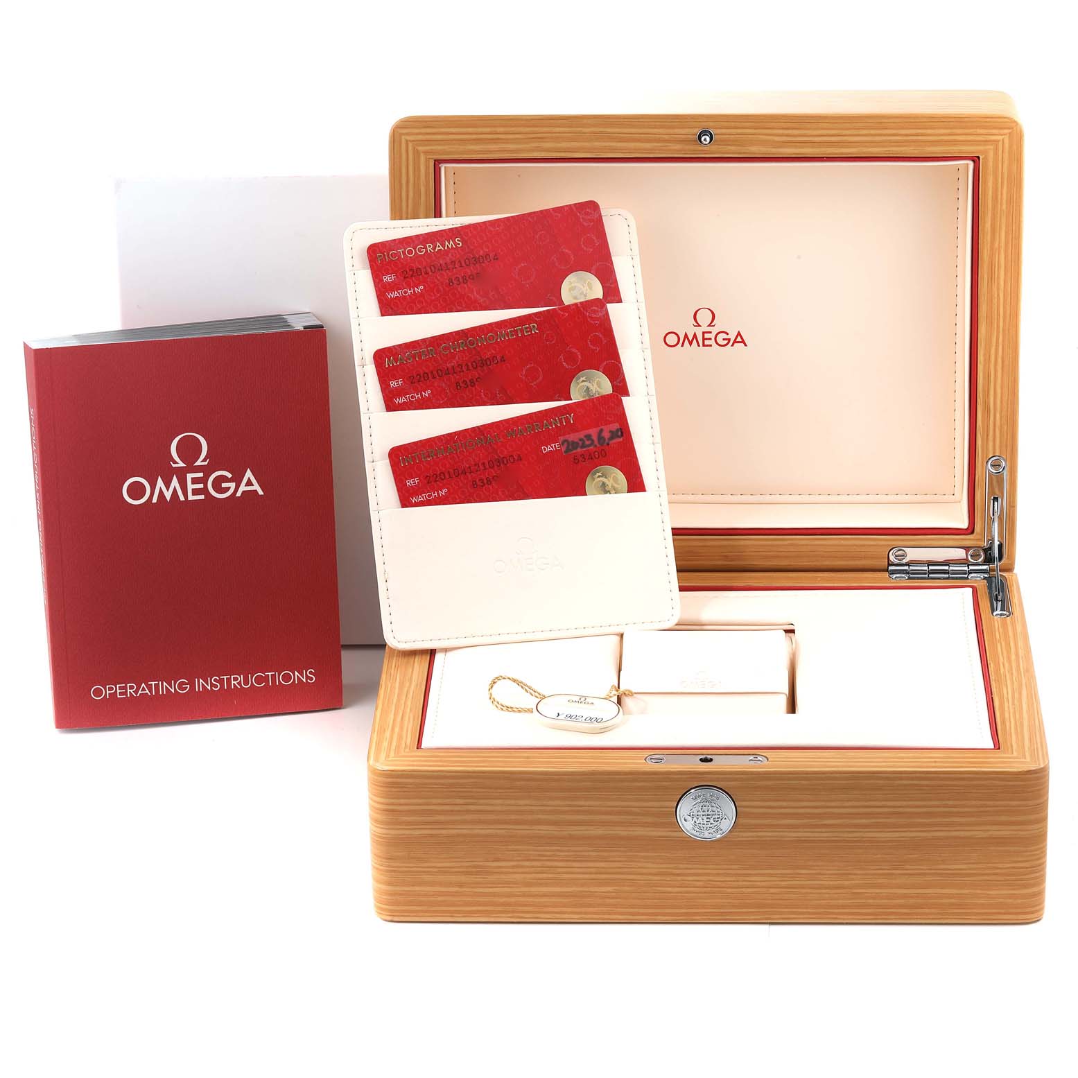 The image shows the Omega Aqua Terra 220.10.41.21.03.004 Men
s Stainless Steel Blue Dial 220.10.41.21.03.004 Men
s Stainless Steel Blue Dial box, operating instructions, and warranty cards from an overhead angle.