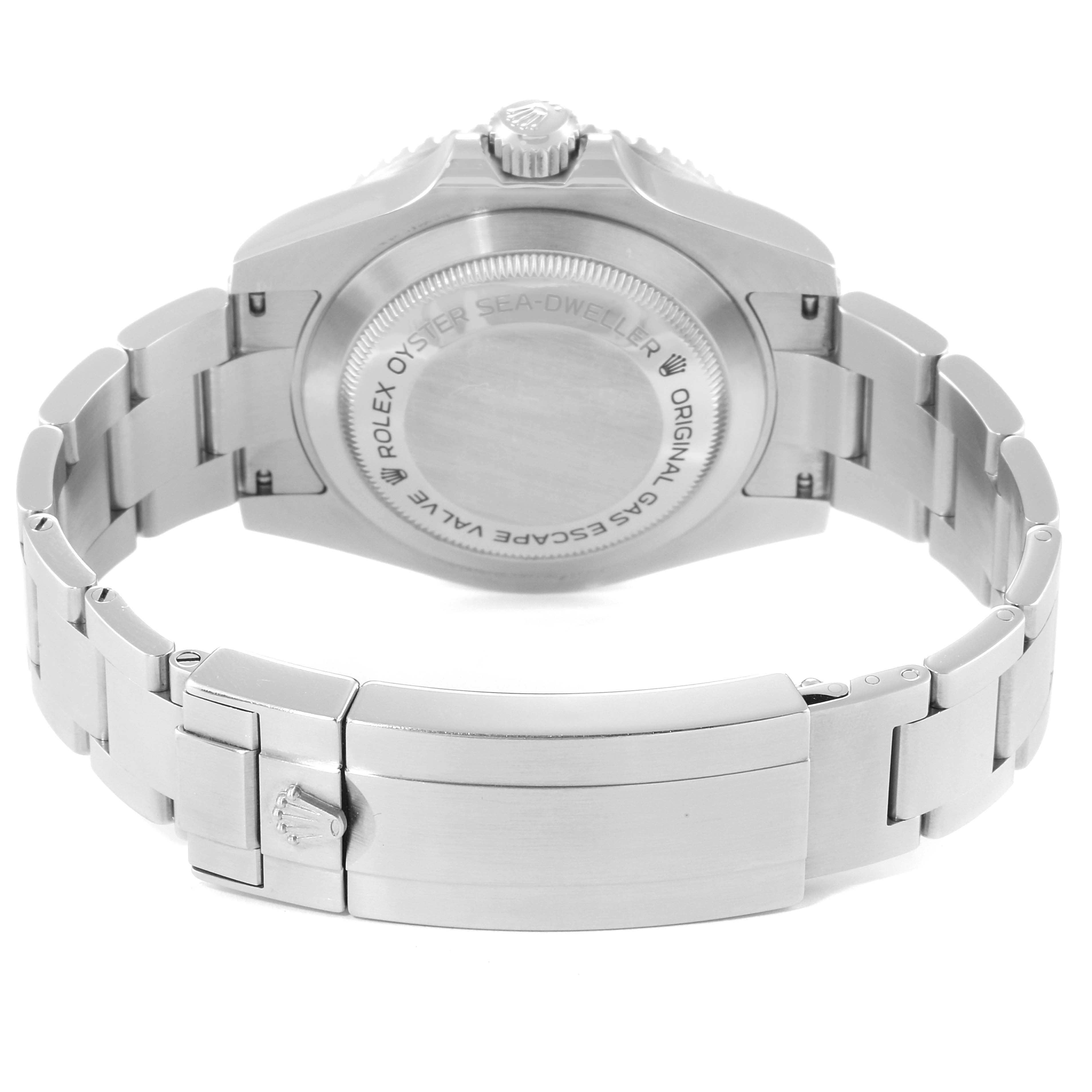 The image shows the back view of the Rolex Sea-Dweller 116600 Men
s Stainless Steel Black Dial 116600 Men
s Stainless Steel Black Dial, highlighting the bracelet and case back.