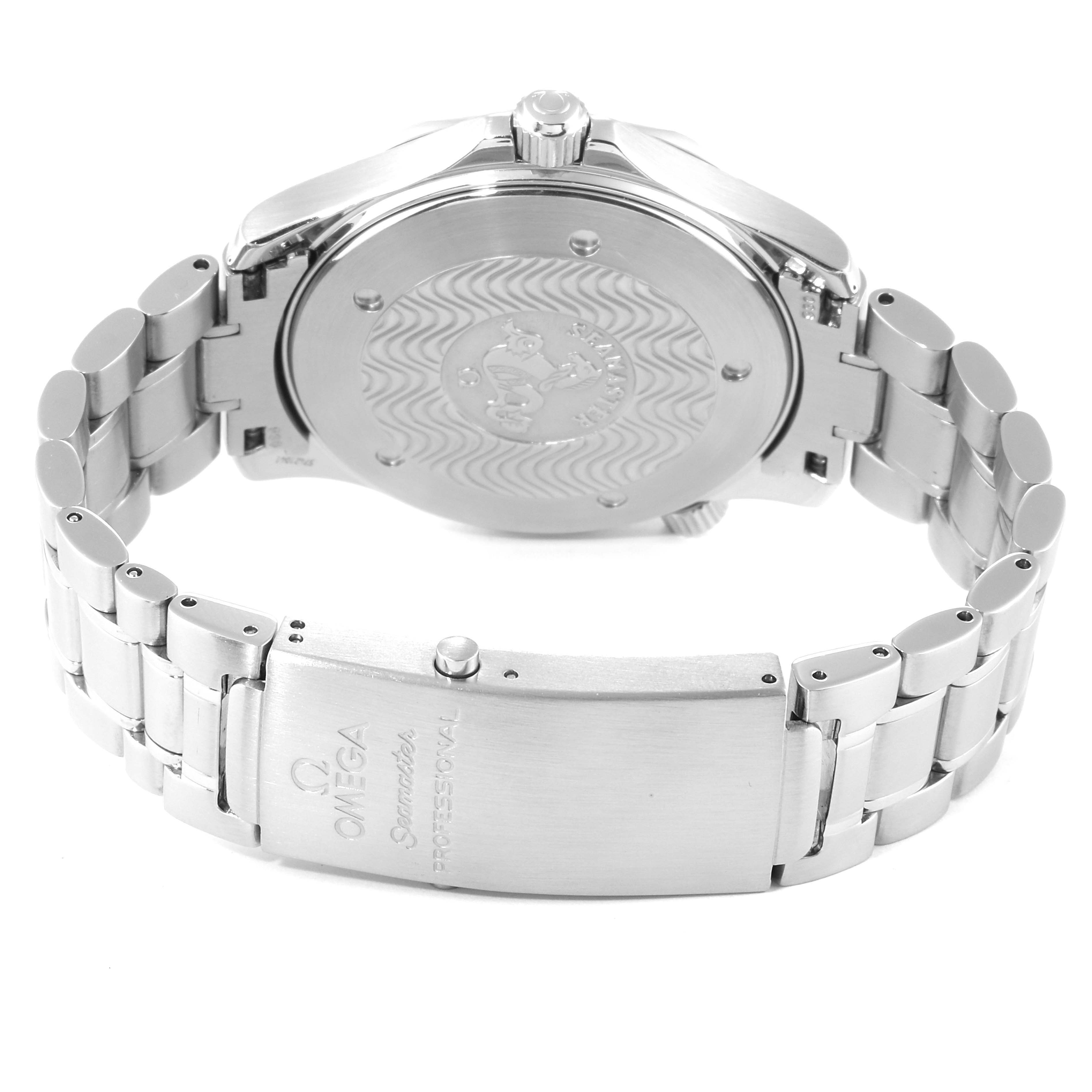 This is the rear view of an Omega Seamaster 2255.80.00 Men
s Stainless Steel Blue Dial 2255.80.00 Men
s Stainless Steel Blue Dial watch showcasing its stainless steel back case and bracelet.