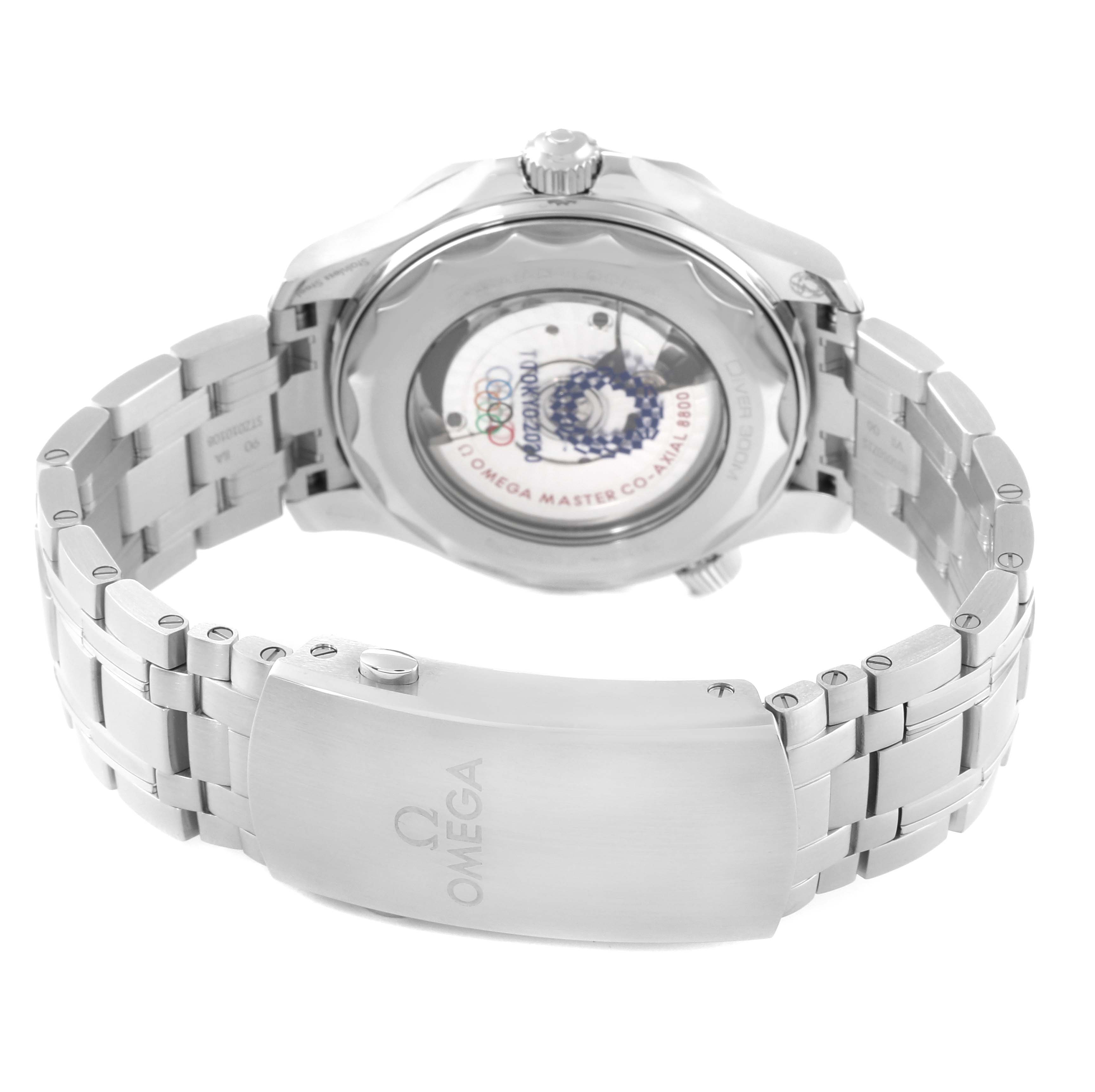 This image shows the back view of an Omega Seamaster 522.30.42.20.04.001 Men
s Stainless Steel White Dial 522.30.42.20.04.001 Men
s Stainless Steel White Dial watch, highlighting its bracelet, clasp, and transparent case back.