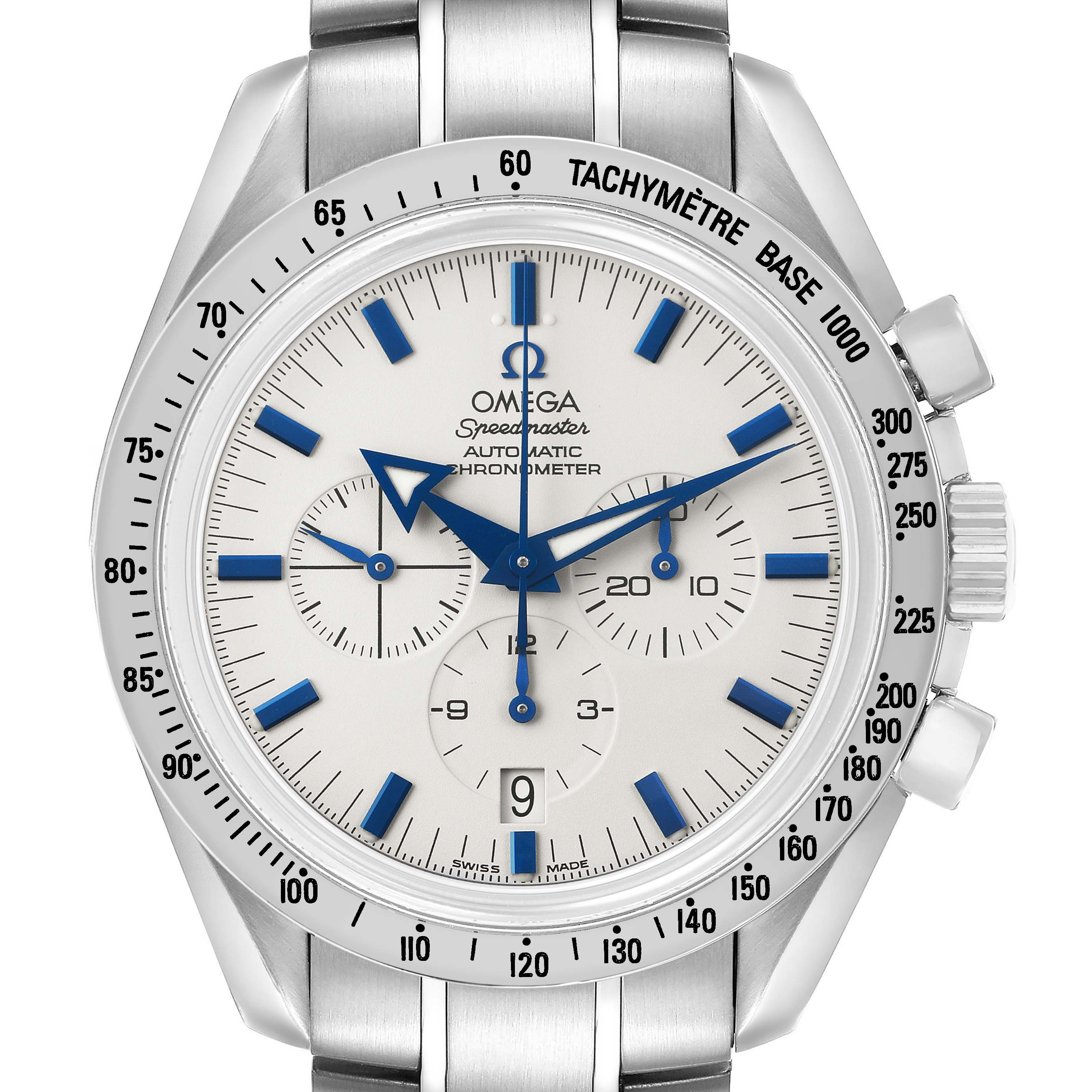 The Omega Speedmaster 3551.20.00 Men's Stainless Steel White Dial watch is shown from the front, displaying its dial, tachymeter bezel, subdials, and part of the bracelet.