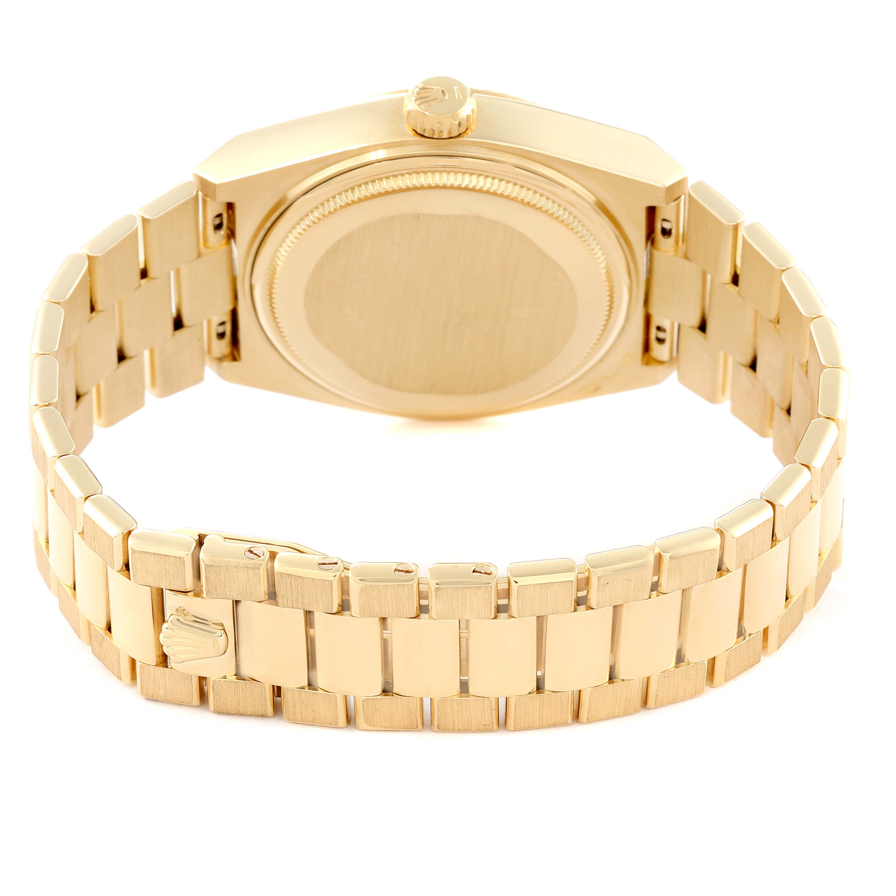 This Rolex Oysterquartz 19018 Men's Yellow Gold White Dial 19018 Men's Yellow Gold White Dial watch is shown from the back, highlighting the case back and gold bracelet.