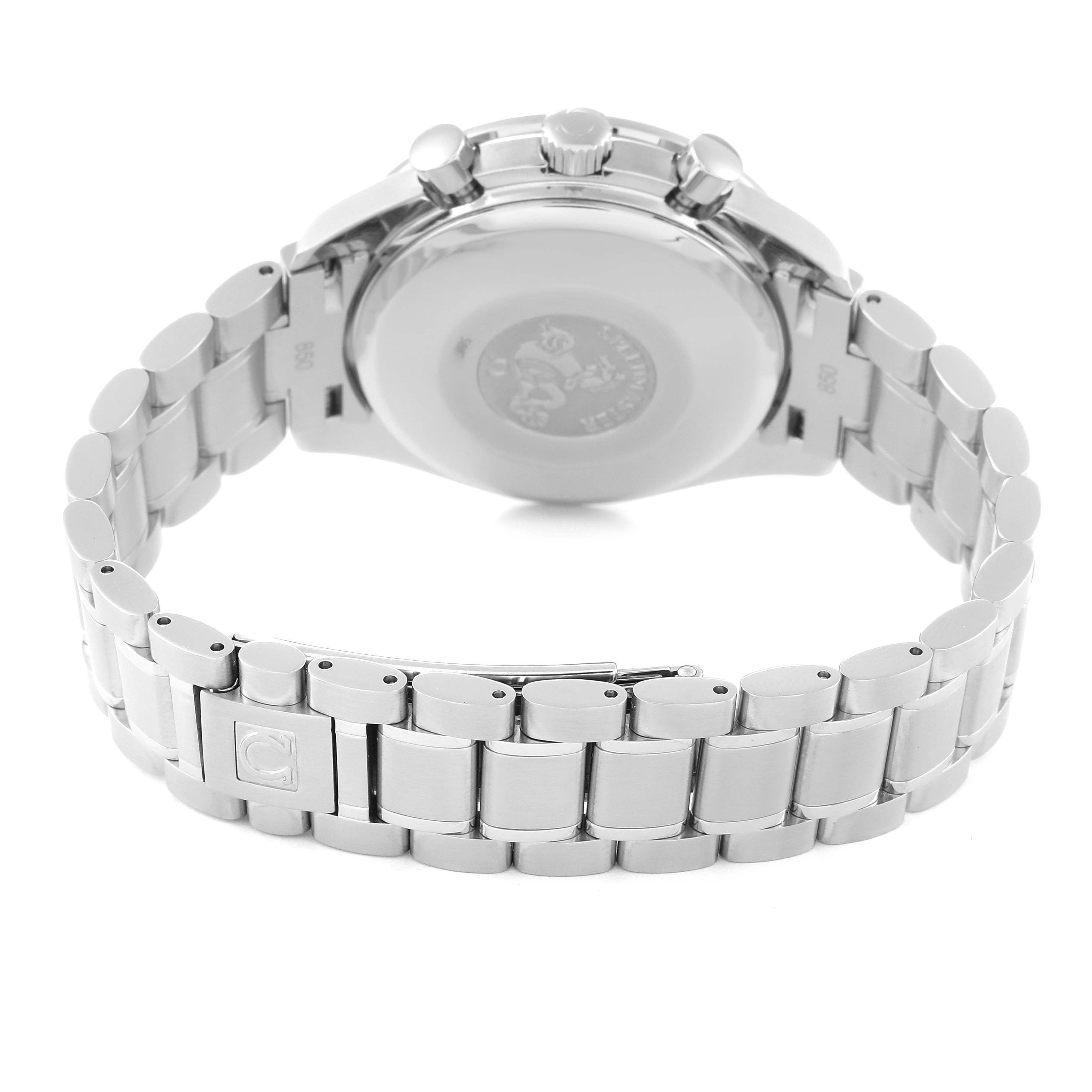 The image shows the back view of an Omega Speedmaster 3523.80.00 Men
s Stainless Steel Blue Dial 3523.80.00 Men
s Stainless Steel Blue Dial, highlighting the bracelet and clasp.