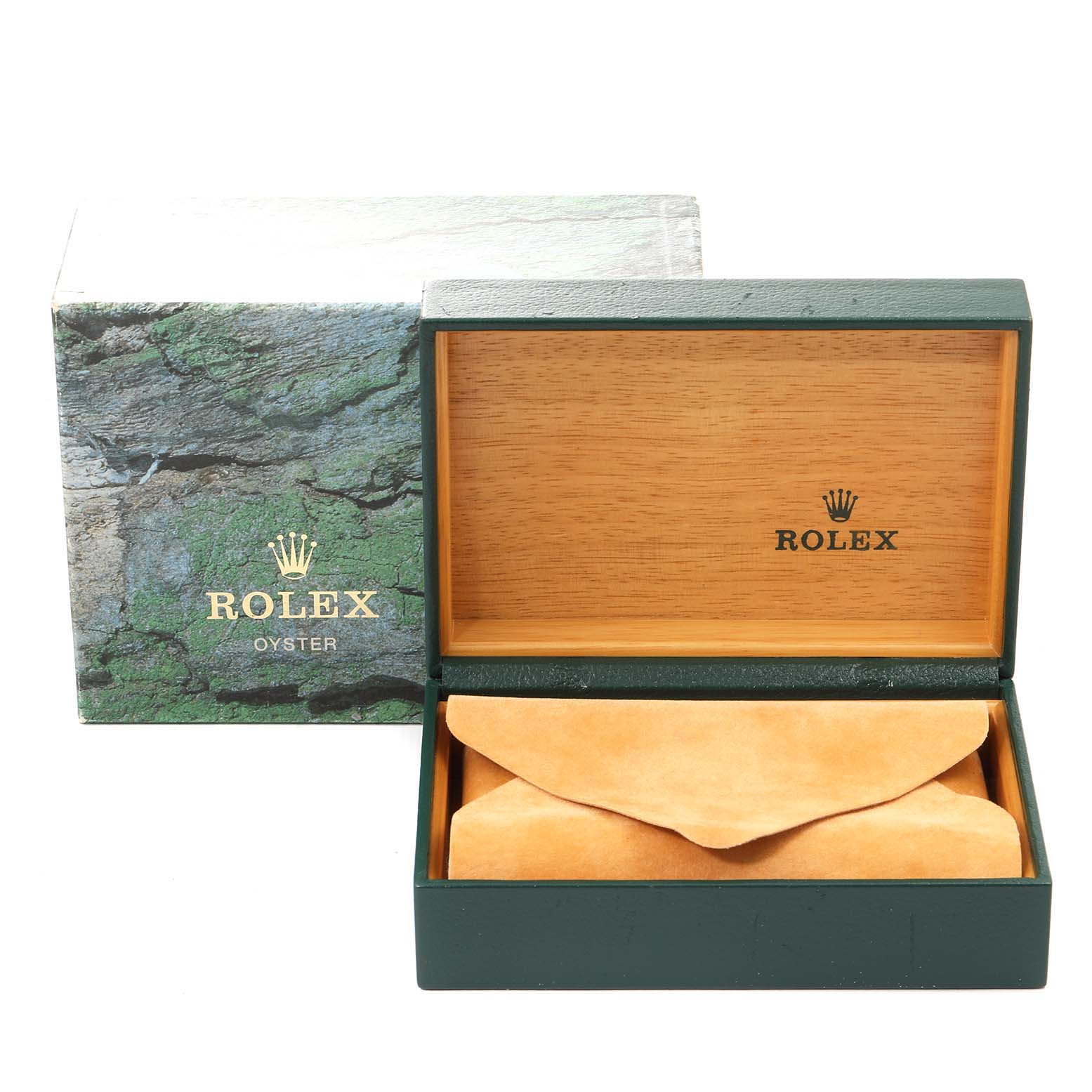 The image shows the box and packaging for a Rolex Submariner 16610LV Men
s Stainless Steel Black Dial 16610LV Men
s Stainless Steel Black Dial model, featuring the opened wooden box and outer cover.