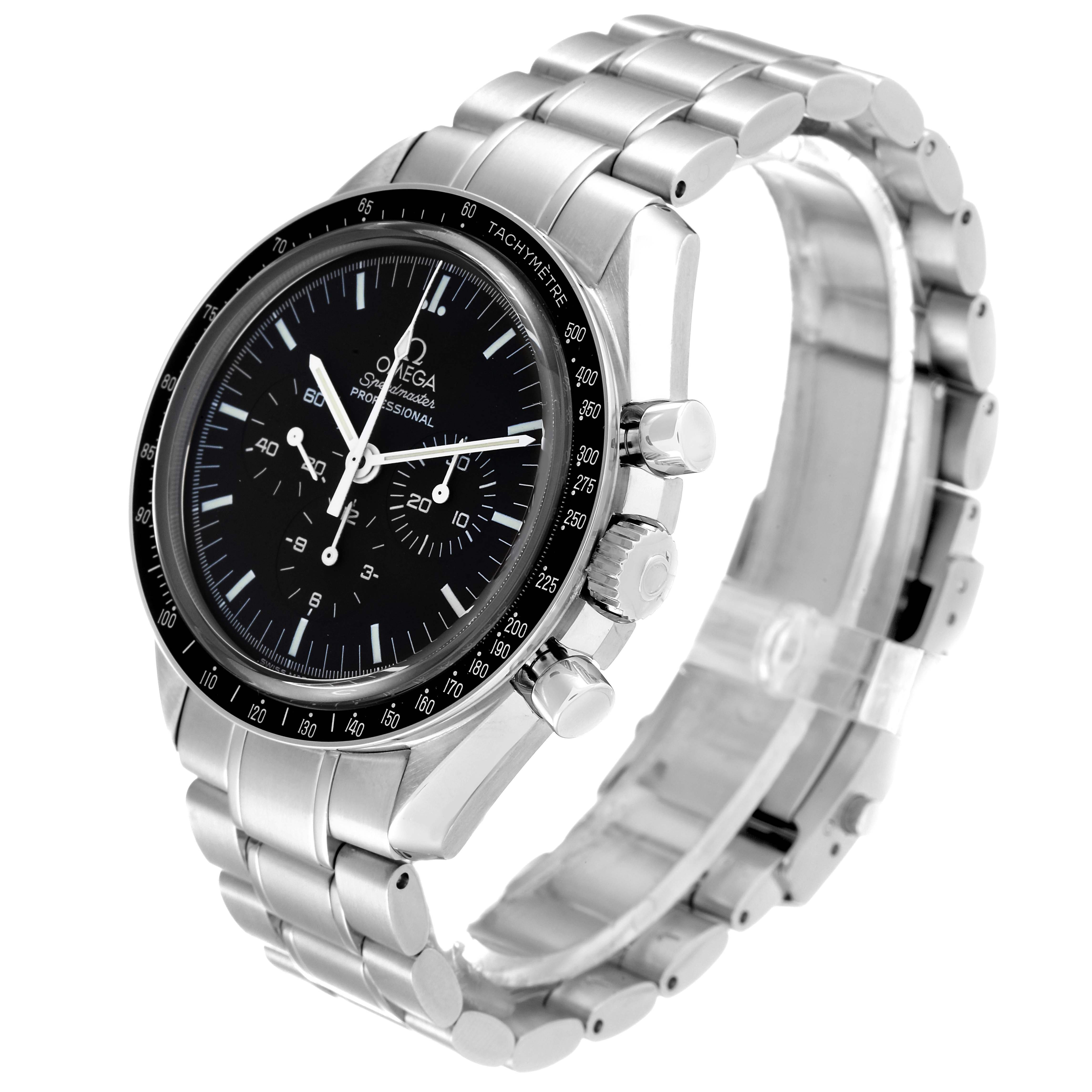 The image shows a 3/4 angle of an Omega Speedmaster 3573.50.00 Men
s Stainless Steel Black Dial 3573.50.00 Men
s Stainless Steel Black Dial watch highlighting its face, bezel, and bracelet.