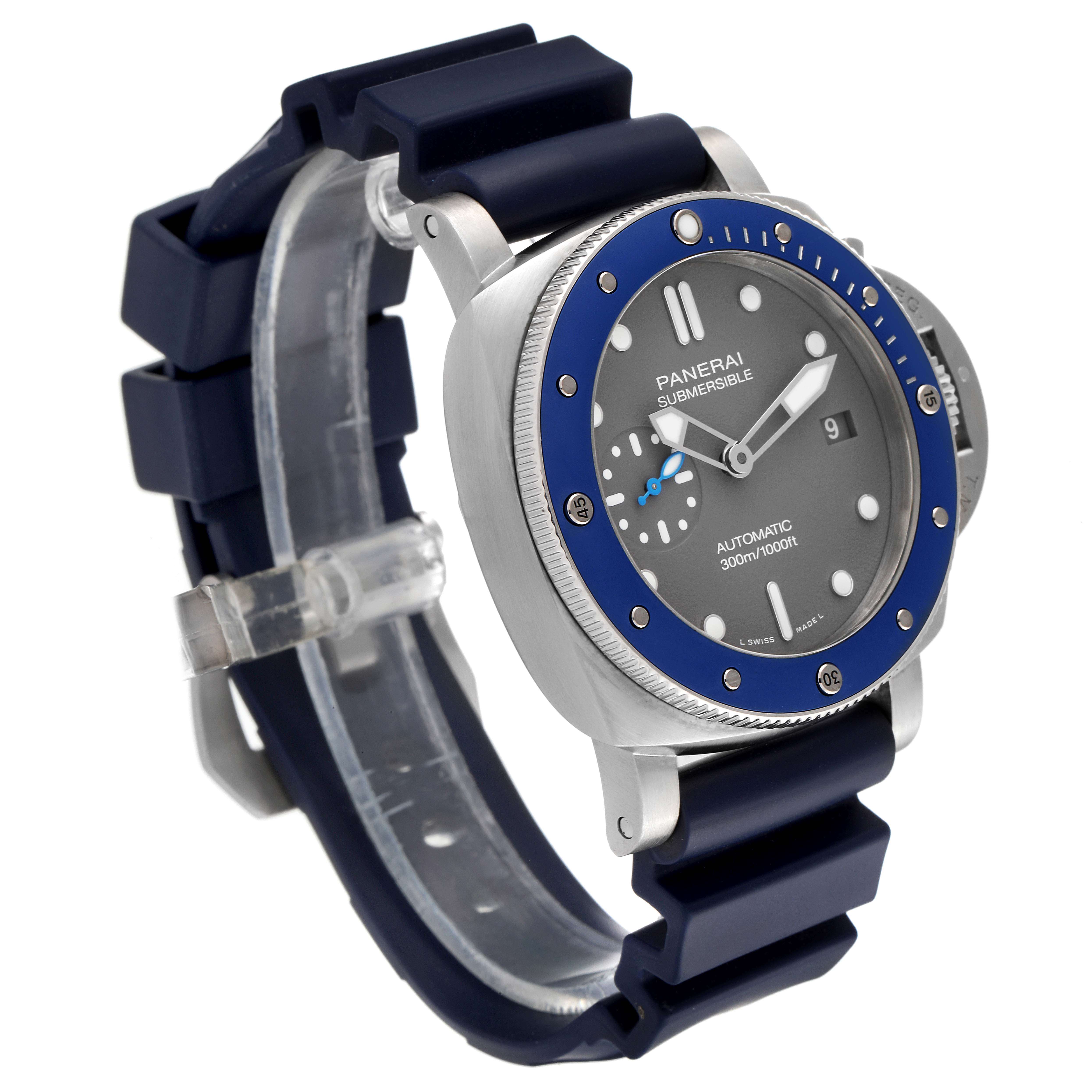 The image shows a side-front angle of the Panerai Submersible PAM00959 Men's Stainless Steel Grey Dial PAM00959 Men's Stainless Steel Grey Dial watch, highlighting the bezel, dial, and strap.