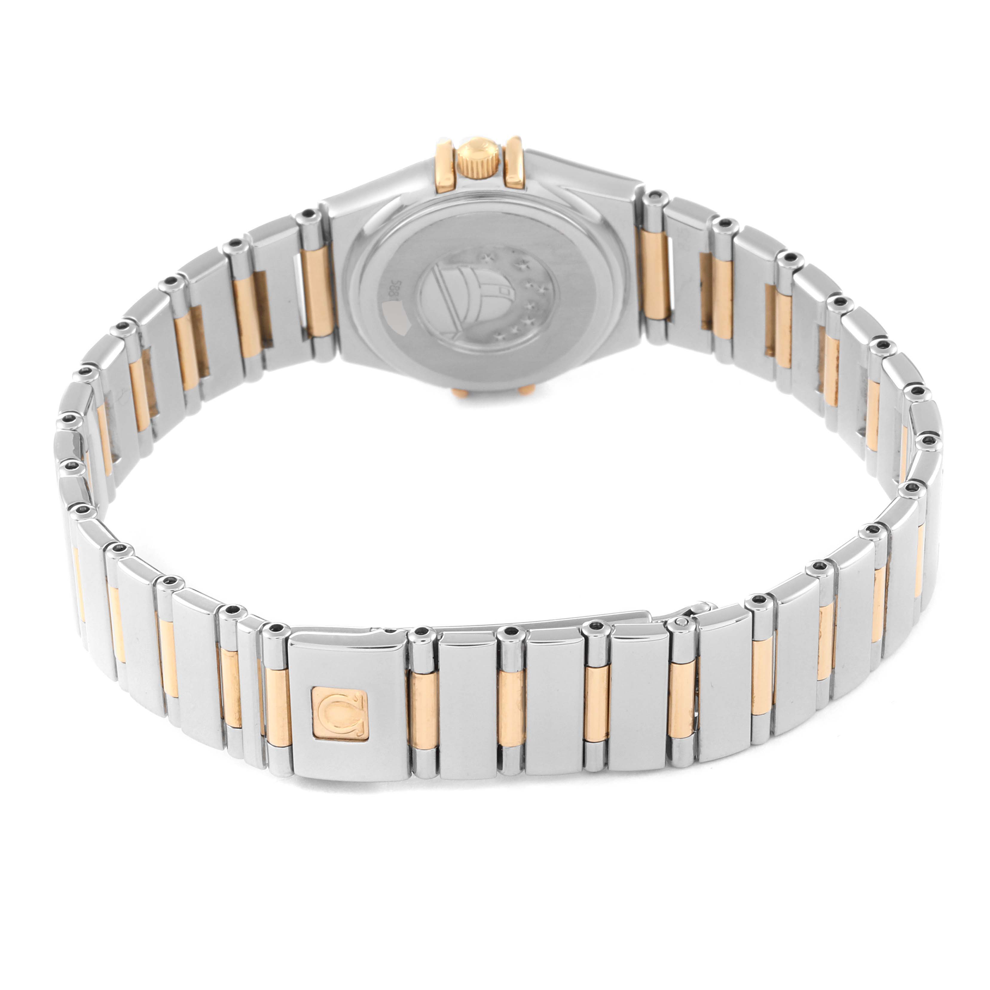 The image shows the back of the Omega 1365.75.00 Women
s Steel and Gold (two tone) Mother of Pearl Dial 1365.75.00 Women
s Steel and Gold (two tone) Mother of Pearl Dial Constellation MOP Dial Diamond Ladies Watch 1365.75.00, highlighting the bracelet and clasp.