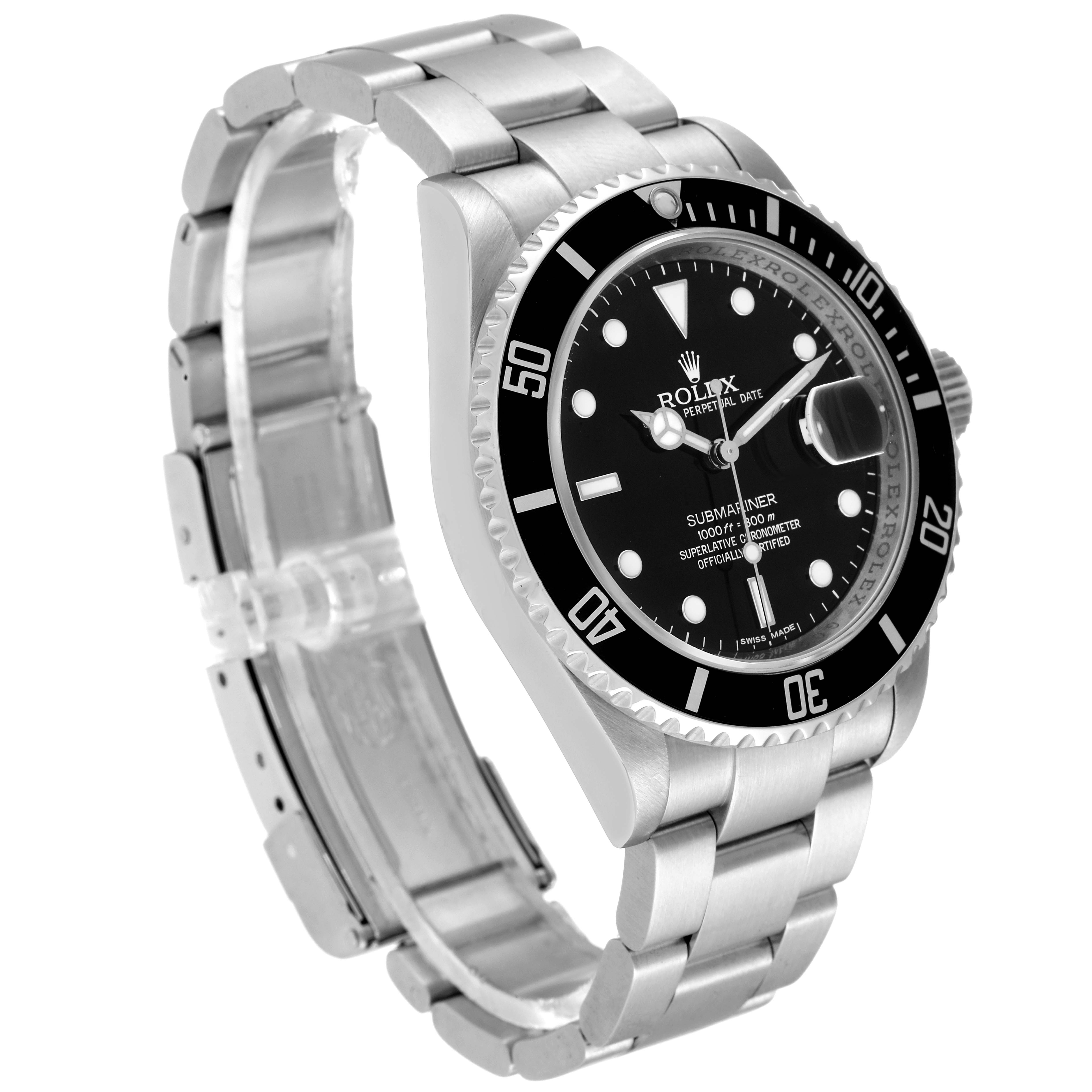 The image shows a side angle view of the Rolex Submariner 16610 Men
s Stainless Steel Black Dial 16610 Men
s Stainless Steel Black Dial watch, displaying its bracelet, bezel, and face.