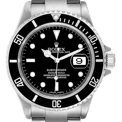 The image shows a front view of the Rolex Submariner watch, highlighting its dial, bezel, and part of its bracelet.