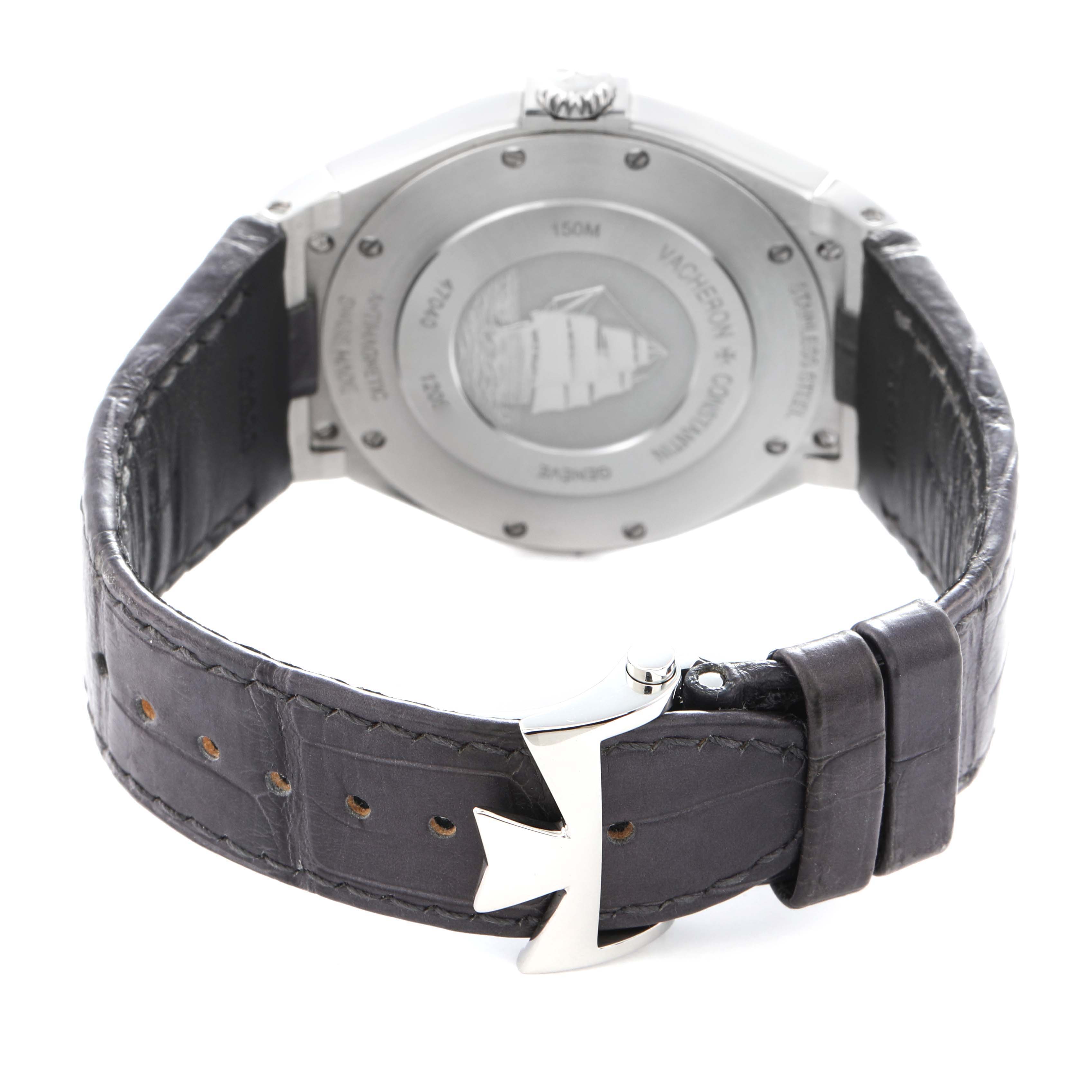 The image shows the back view of the Vacheron Constantin Overseas model 47040 men's watch, focusing on the case back and leather strap.