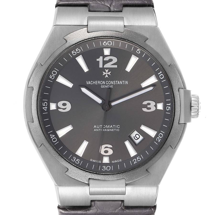 The Vacheron Constantin Overseas model 47040 is shown from the front, highlighting the dial, bezel, hour markers, and the date window at four o'clock.