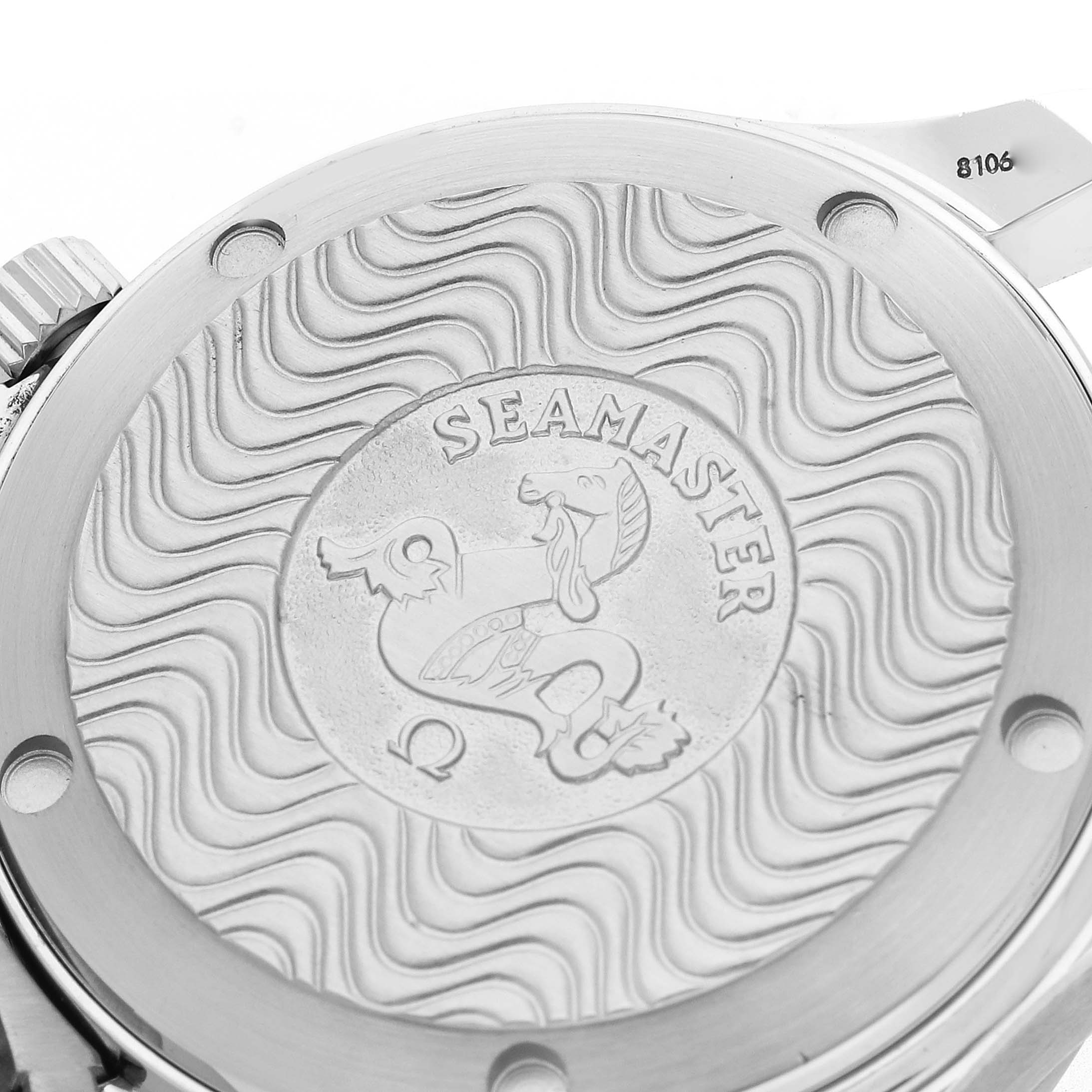 The image shows the case back of the Omega Seamaster model 2551.80.00, featuring the engraved Seamaster emblem and wave pattern.