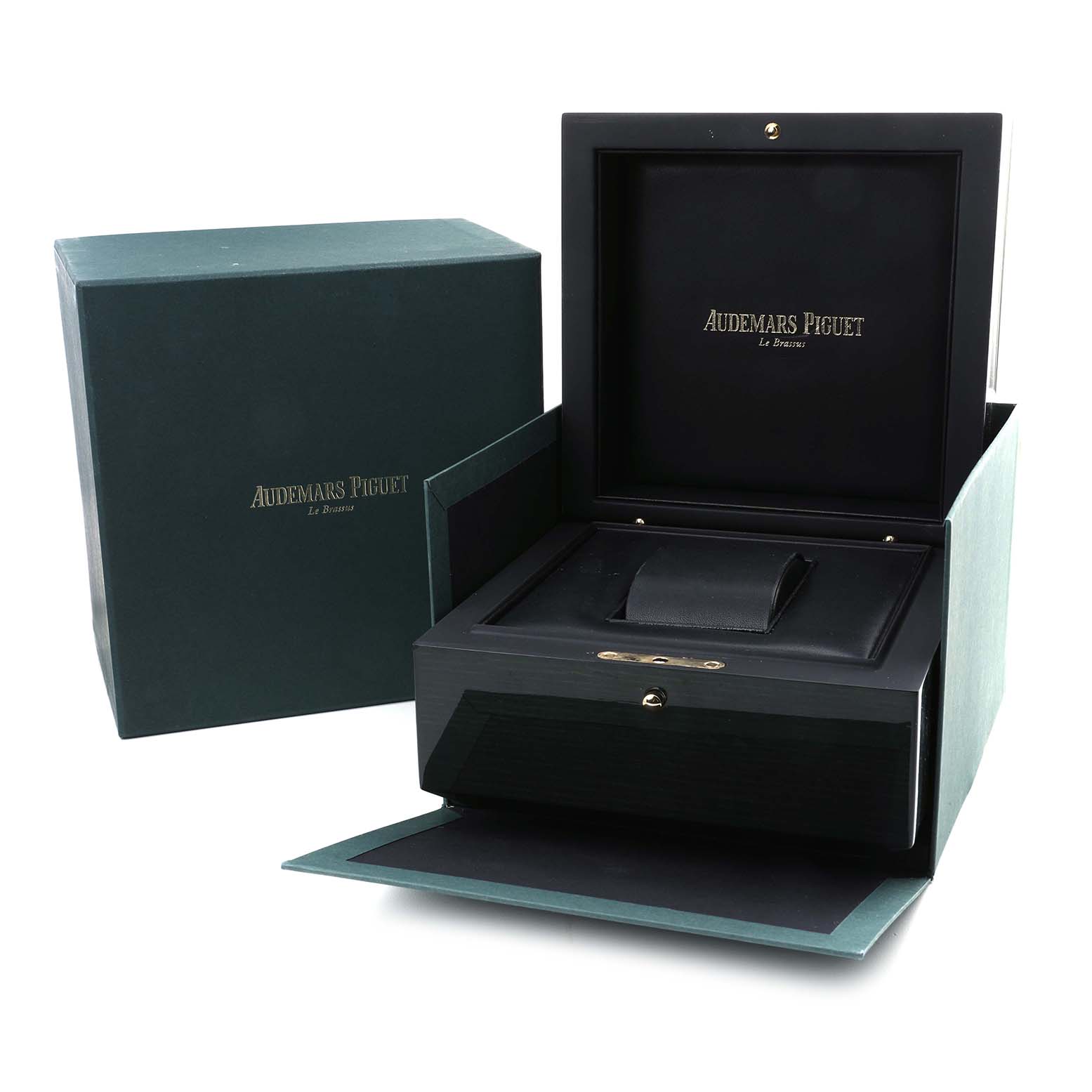 The image shows the presentation box for the Royal Oak model by Audemars Piguet, including the interior and cushion holder.