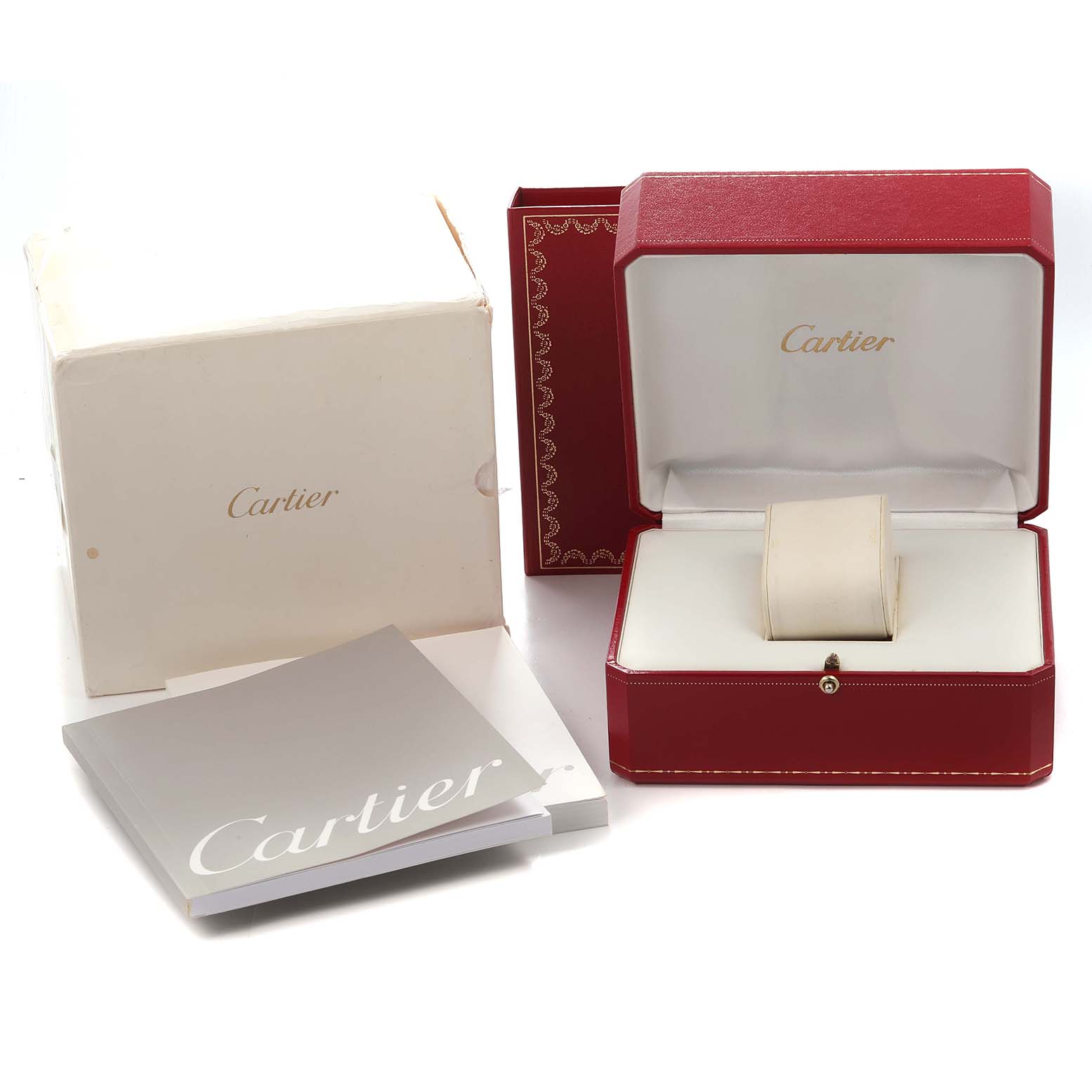 The image shows the packaging of a Cartier Pasha model W31058M7 men's watch, including a white outer box, red inner box, and a booklet.