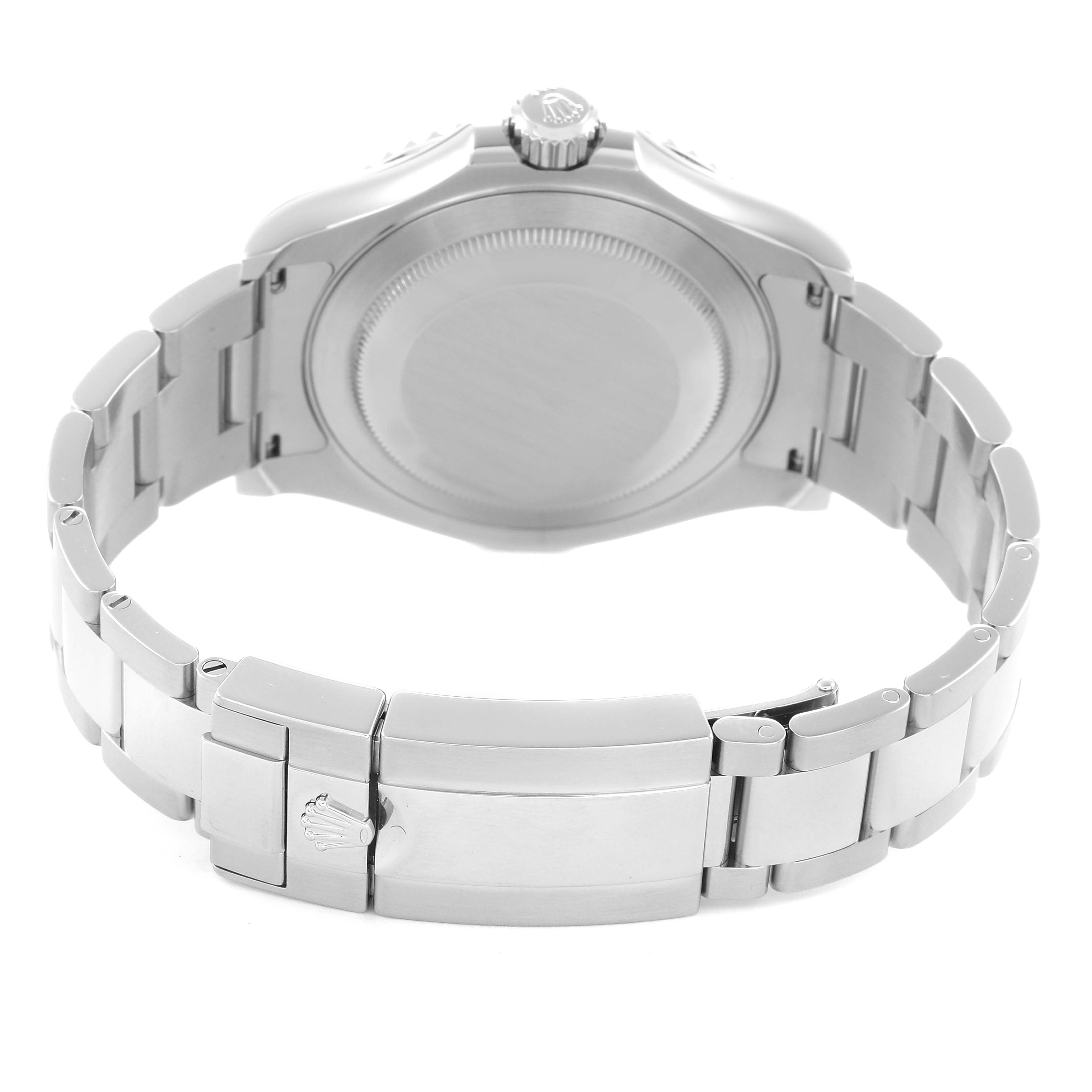 The image shows the back of the Rolex Yacht-Master model 126622 men's watch, highlighting the case back, bracelet, and clasp from a rear angle.