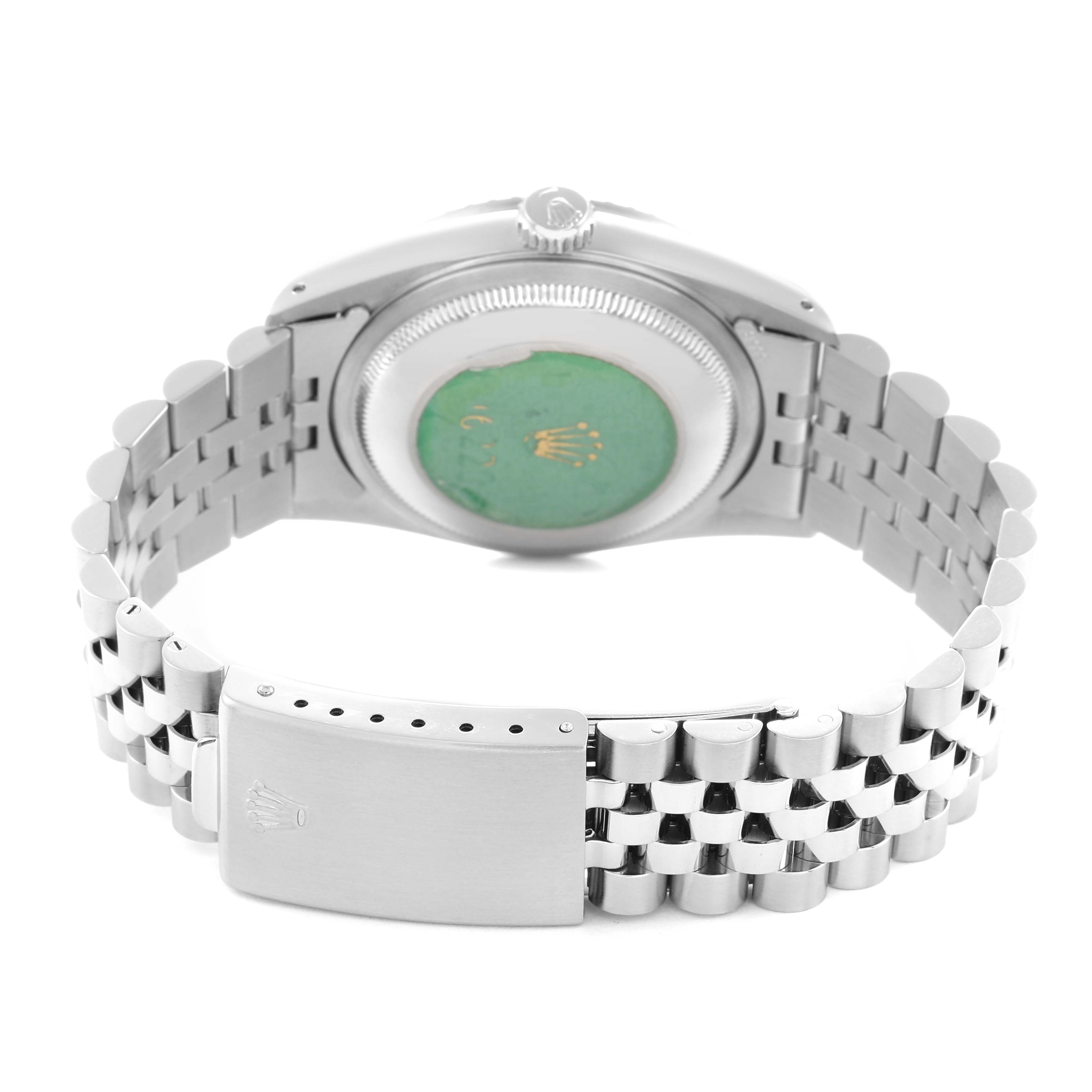 The image shows the back and bracelet clasp of a Rolex Datejust model 16220 men
s watch, highlighting the jubilee bracelet and case back.