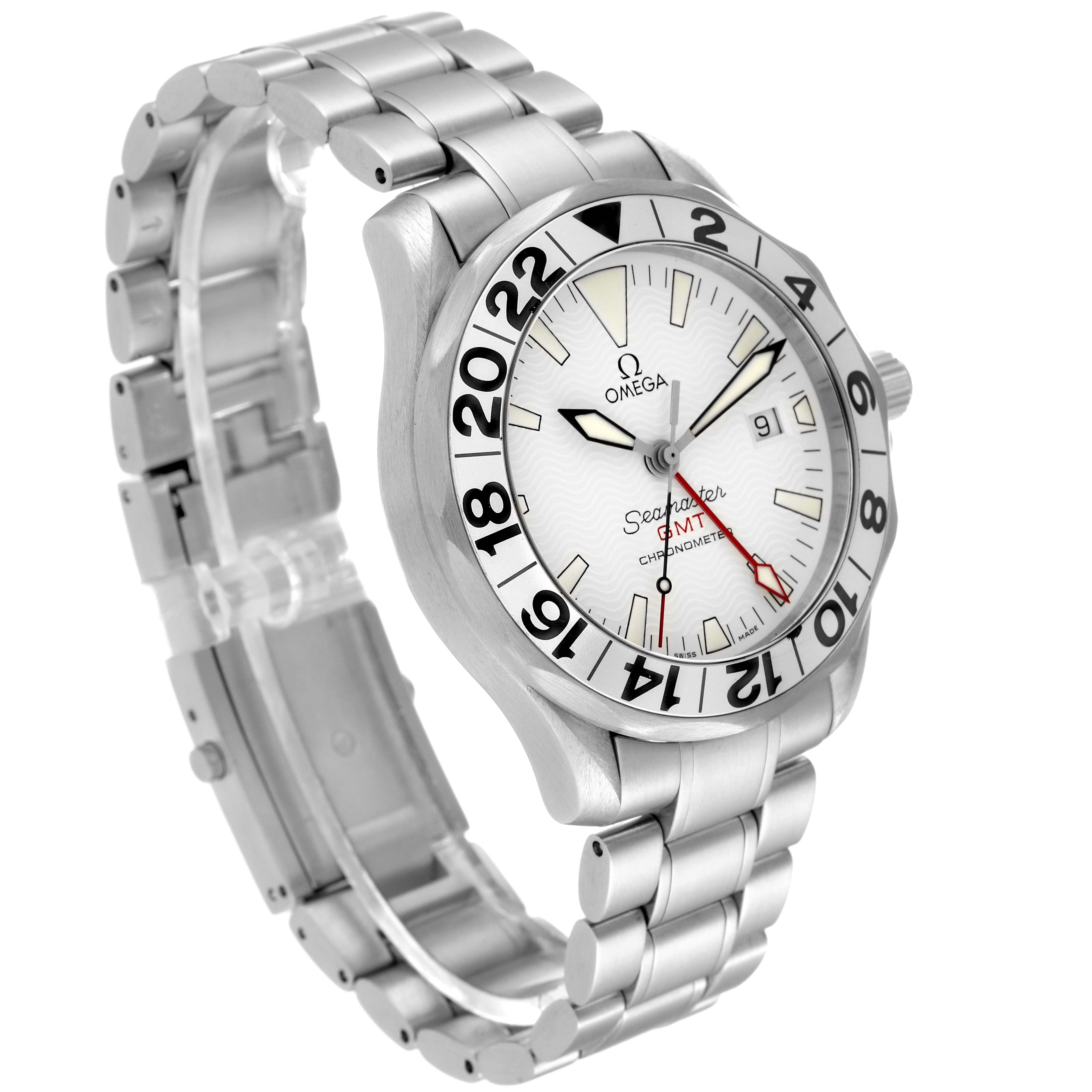 The image shows an Omega Seamaster 2538.20.00 Men's Stainless Steel White Dial 2538.20.00 Men's Stainless Steel White Dial watch from a three-quarter angle, highlighting the bezel, dial, bracelet, and crown.