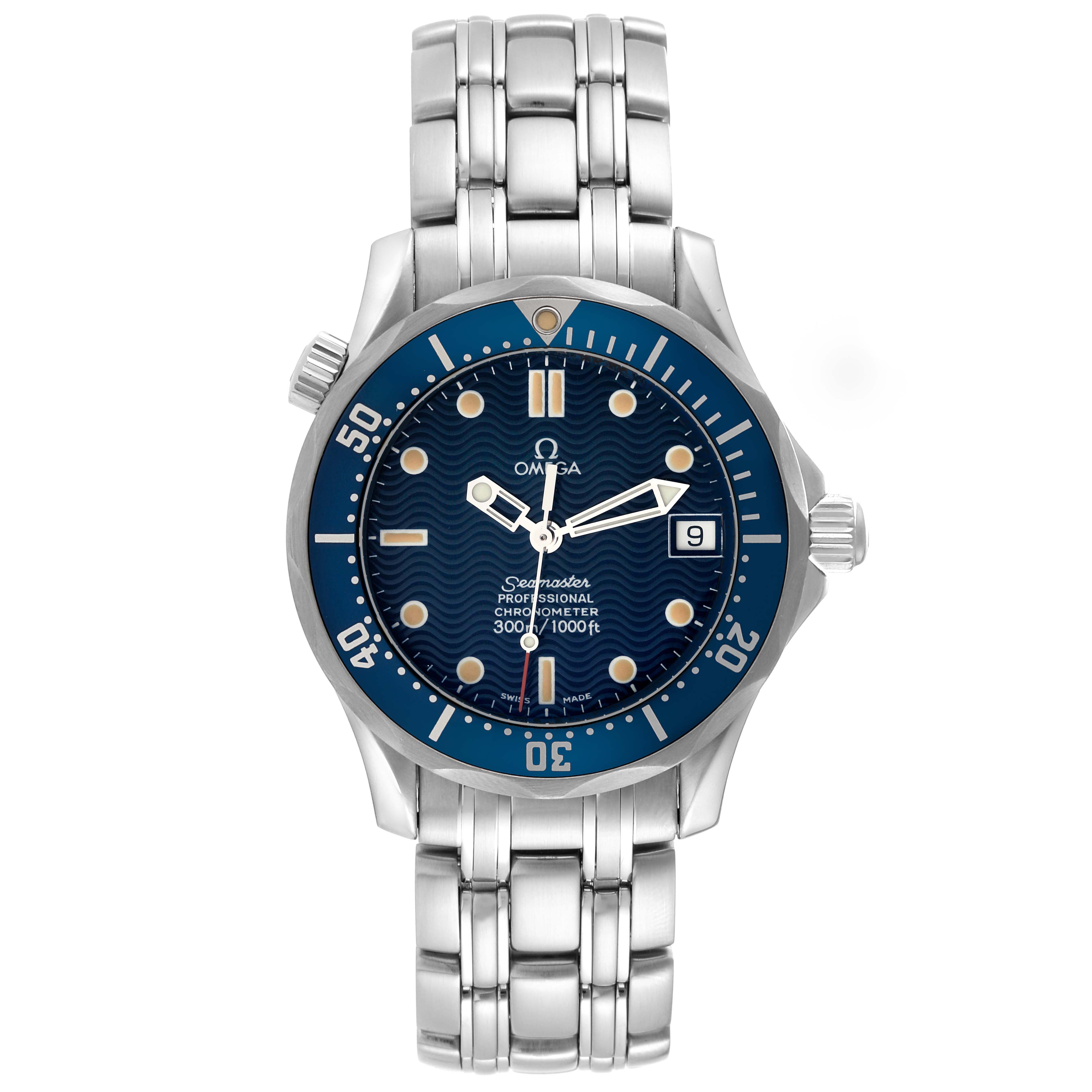 This is a front view of the Omega Seamaster 2551.80.00 Men
s Stainless Steel Blue Dial 2551.80.00 Men
s Stainless Steel Blue Dial watch showing the dial, bezel, and bracelet.