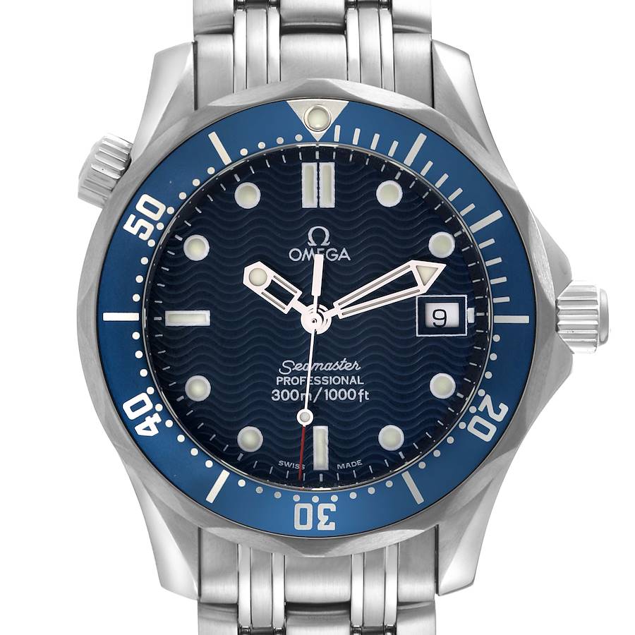 The image shows a frontal view of an Omega Seamaster watch, highlighting its dial, bezel, hands, date window, and part of the bracelet.
