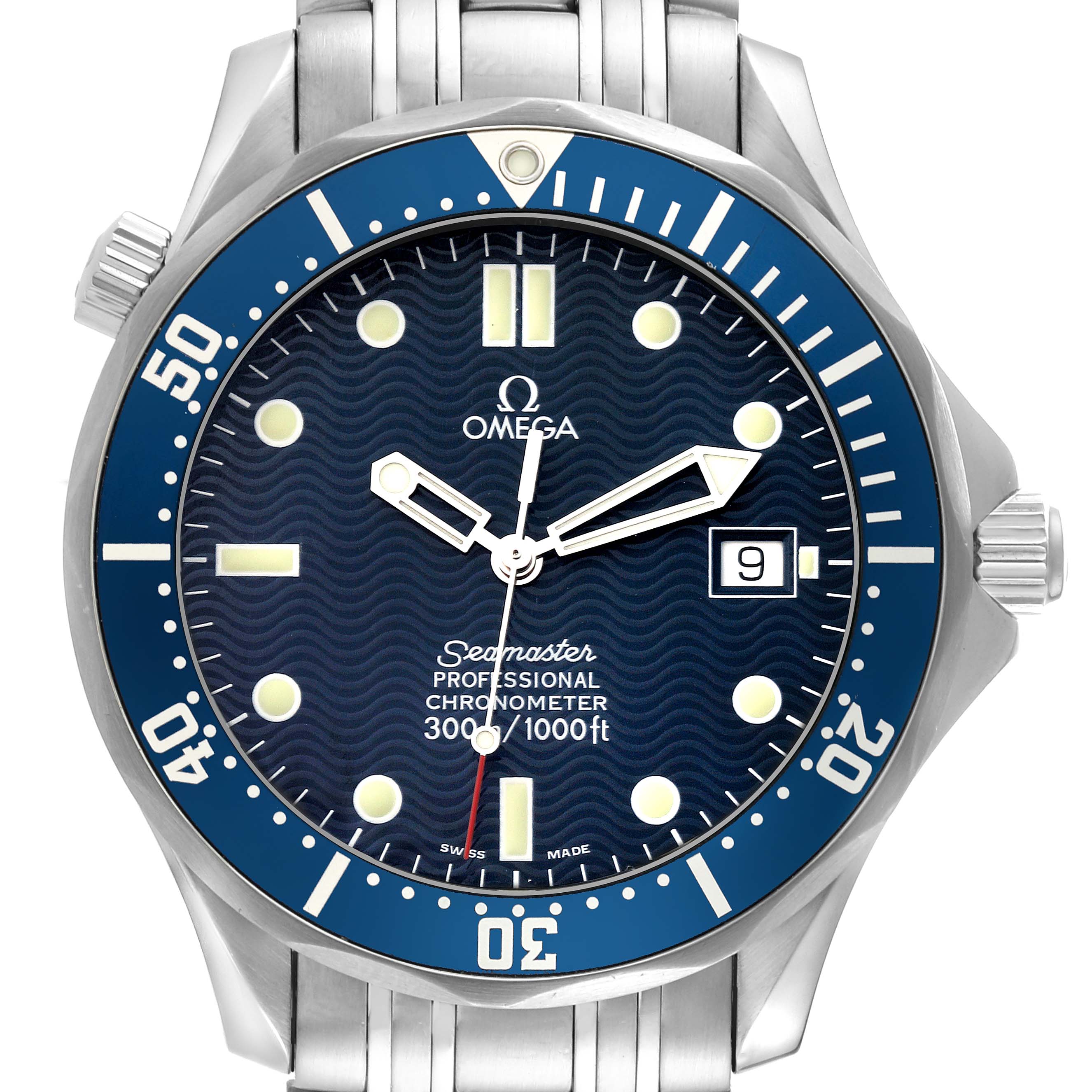The image shows a front view of the Omega Seamaster 2531.80.00 Men's Stainless Steel Blue Dial 2531.80.00 Men's Stainless Steel Blue Dial watch, highlighting its dial, bezel, and bracelet.