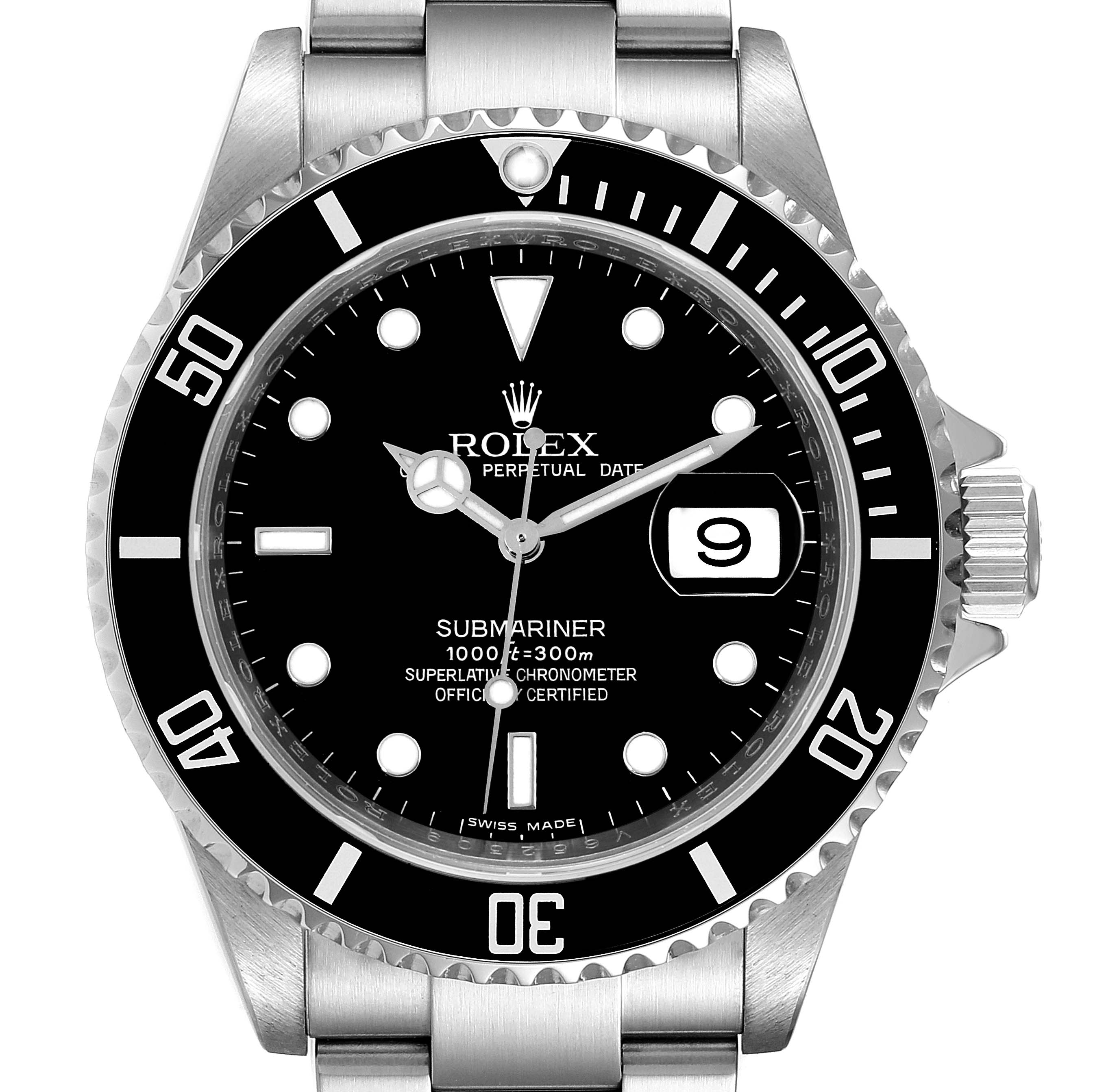 The image shows a frontal view of the Rolex Submariner 16610 Men
s Stainless Steel Black Dial 16610 Men
s Stainless Steel Black Dial watch, highlighting its dial, bezel, hands, and date window.
