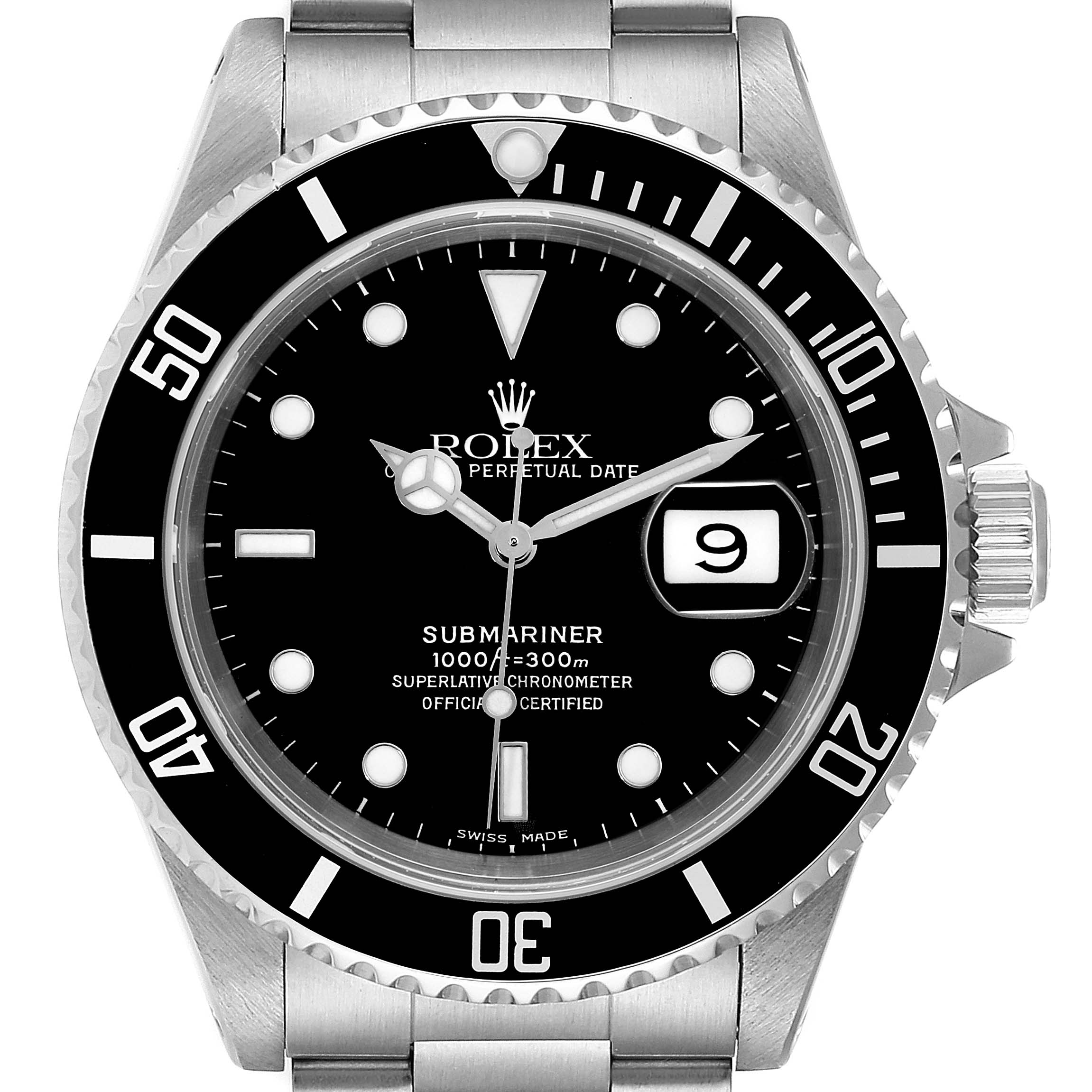 A front view of the Rolex Submariner 16610 Men
s Stainless Steel Black Dial 16610 Men
s Stainless Steel Black Dial watch displaying the dial, bezel, hands, date window, and part of the bracelet.