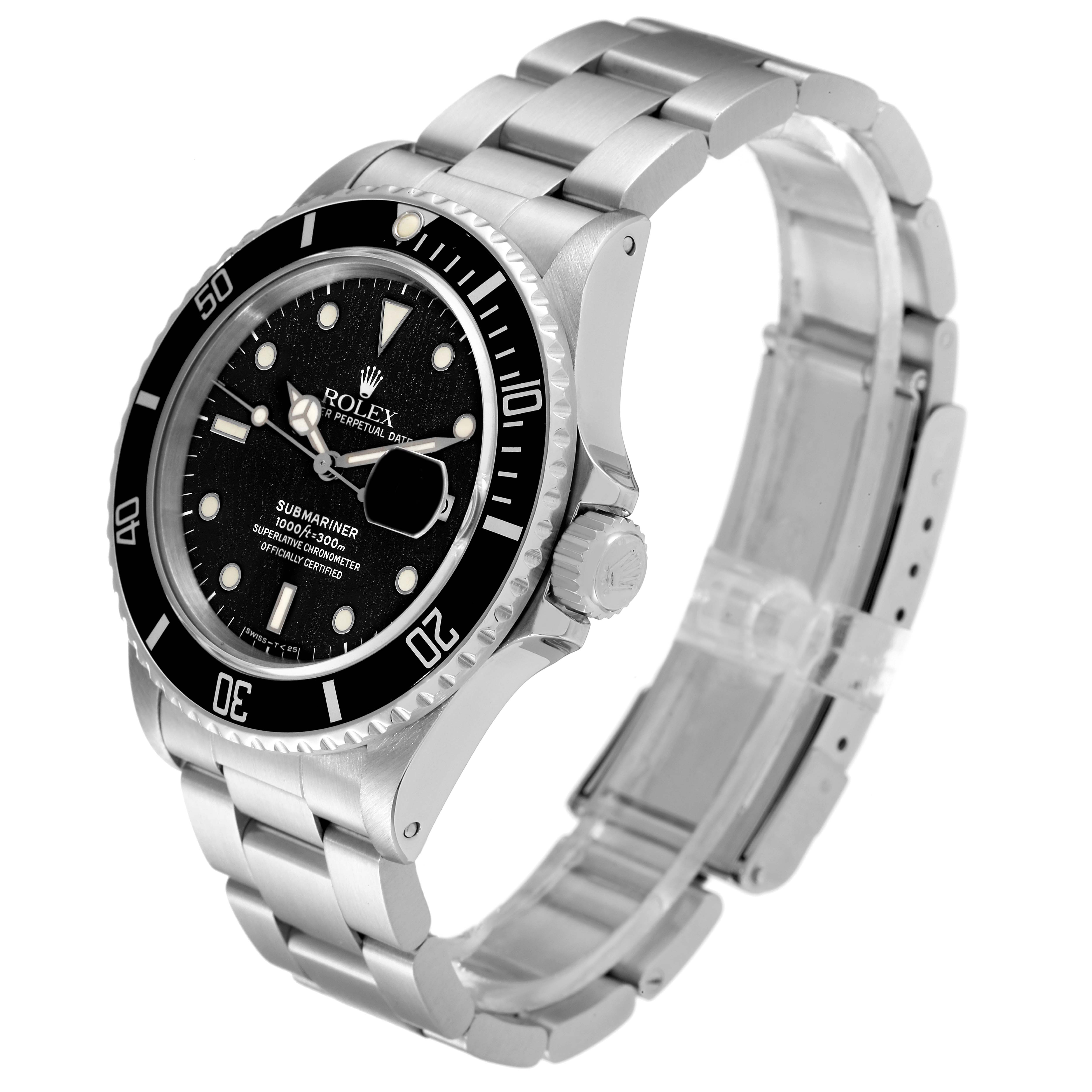 The image shows a Rolex Submariner 168000 Men
s Stainless Steel Black Dial 168000 Men
s Stainless Steel Black Dial watch from a front angle, displaying the face, bezel, crown, and metal bracelet.