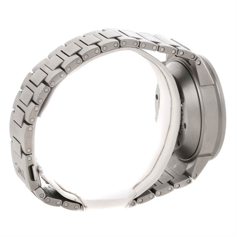 The image shows the side view of the bracelet and back casing of the IWC Aquatimer IW356802 Men's Titanium Black Dial IW356802 Men's Titanium Black Dial watch.