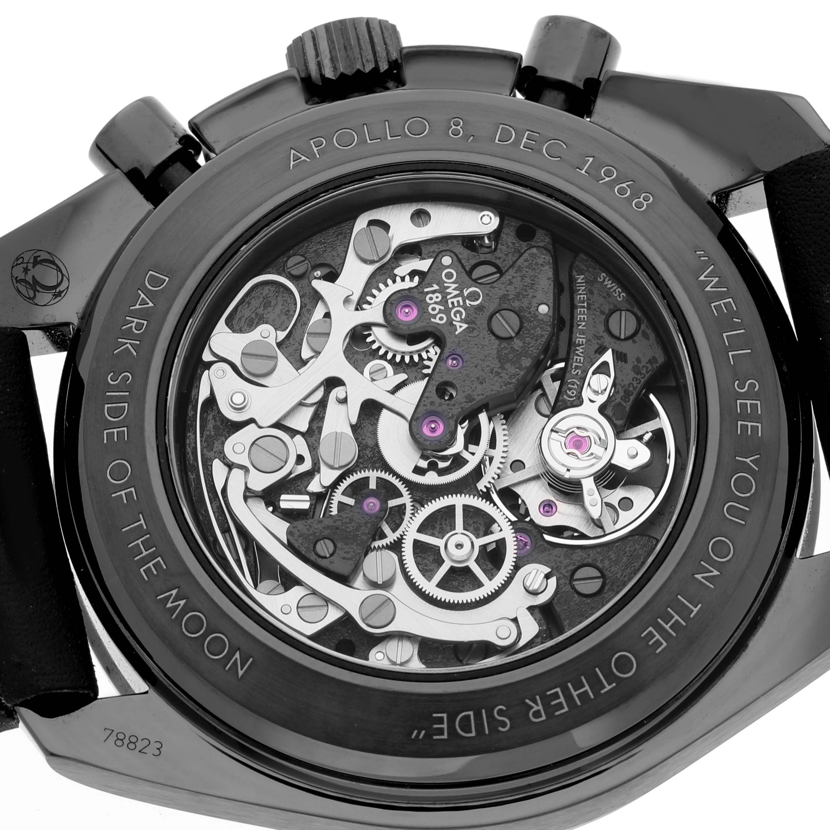 The image shows the caseback of the Omega Speedmaster 311.92.44.30.01.001 Men
s Ceramic Black Dial 311.92.44.30.01.001 Men
s Ceramic Black Dial "Dark Side of the Moon" model, revealing its intricate movement.