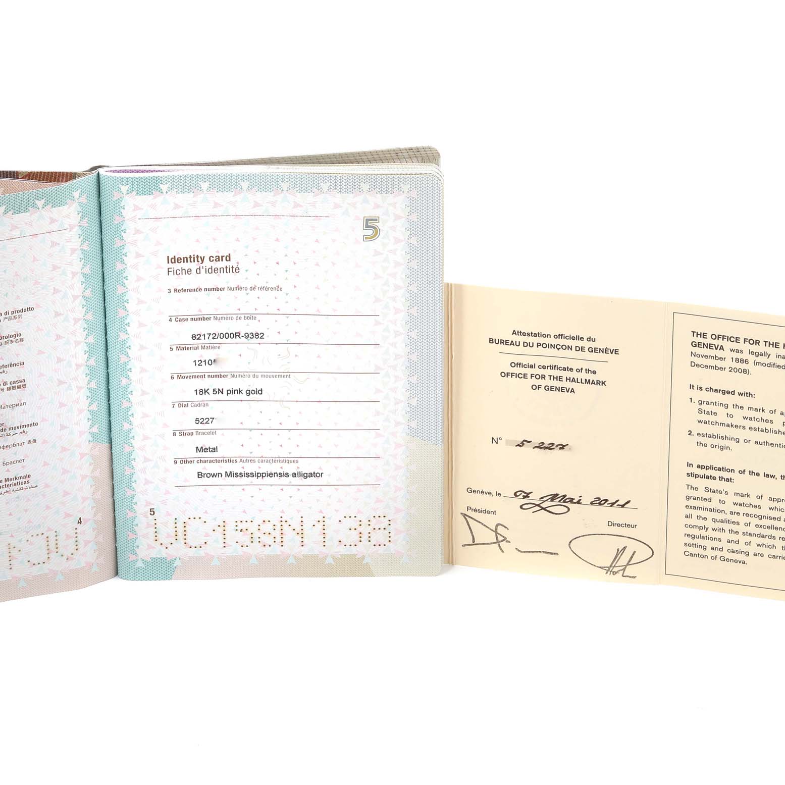 The image shows the identity card and certification documents for a Vacheron Constantin Traditionnelle 82172/000R-9382 Men's Rose Gold Silver Dial 82172/000R-9382 Men's Rose Gold Silver Dial watch.