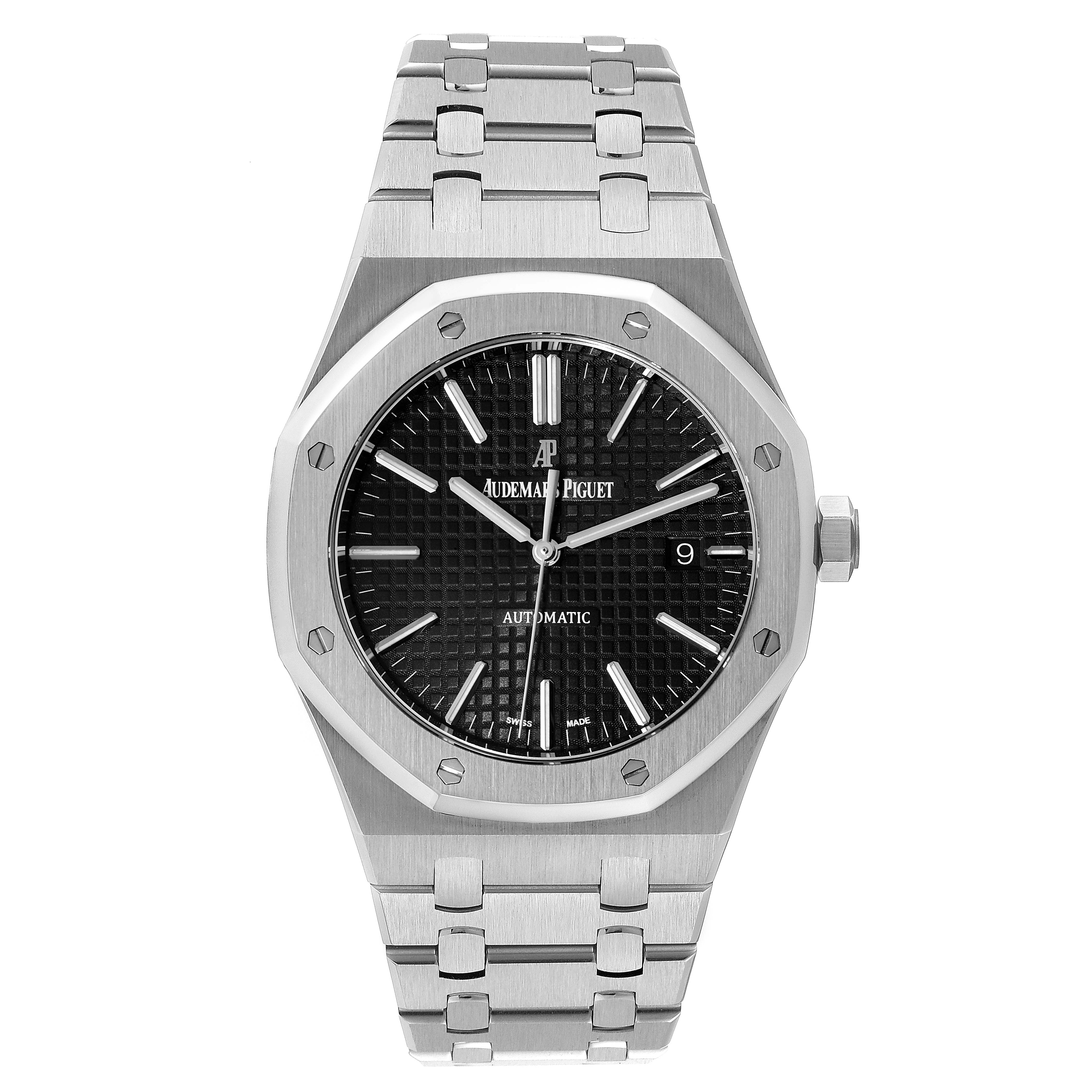 The image shows an Audemars Piguet Royal Oak 15400ST.OO.1220ST.01 Men's Stainless Steel Black Dial 15400ST.OO.1220ST.01 Men's Stainless Steel Black Dial watch's face, bezel, and fully visible metal bracelet from a front view.
